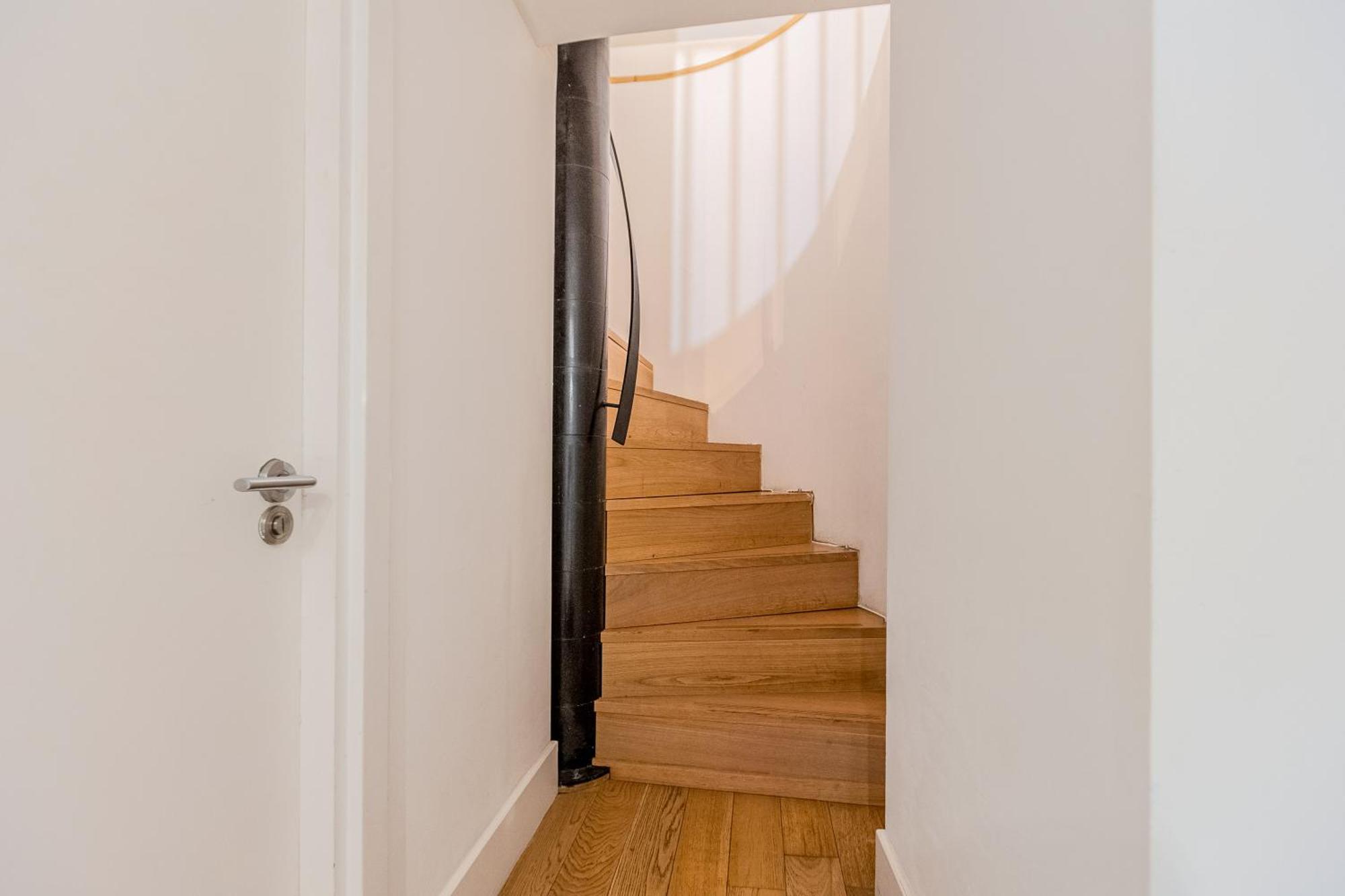 Appartement Modern 1br Duplex Near Monument