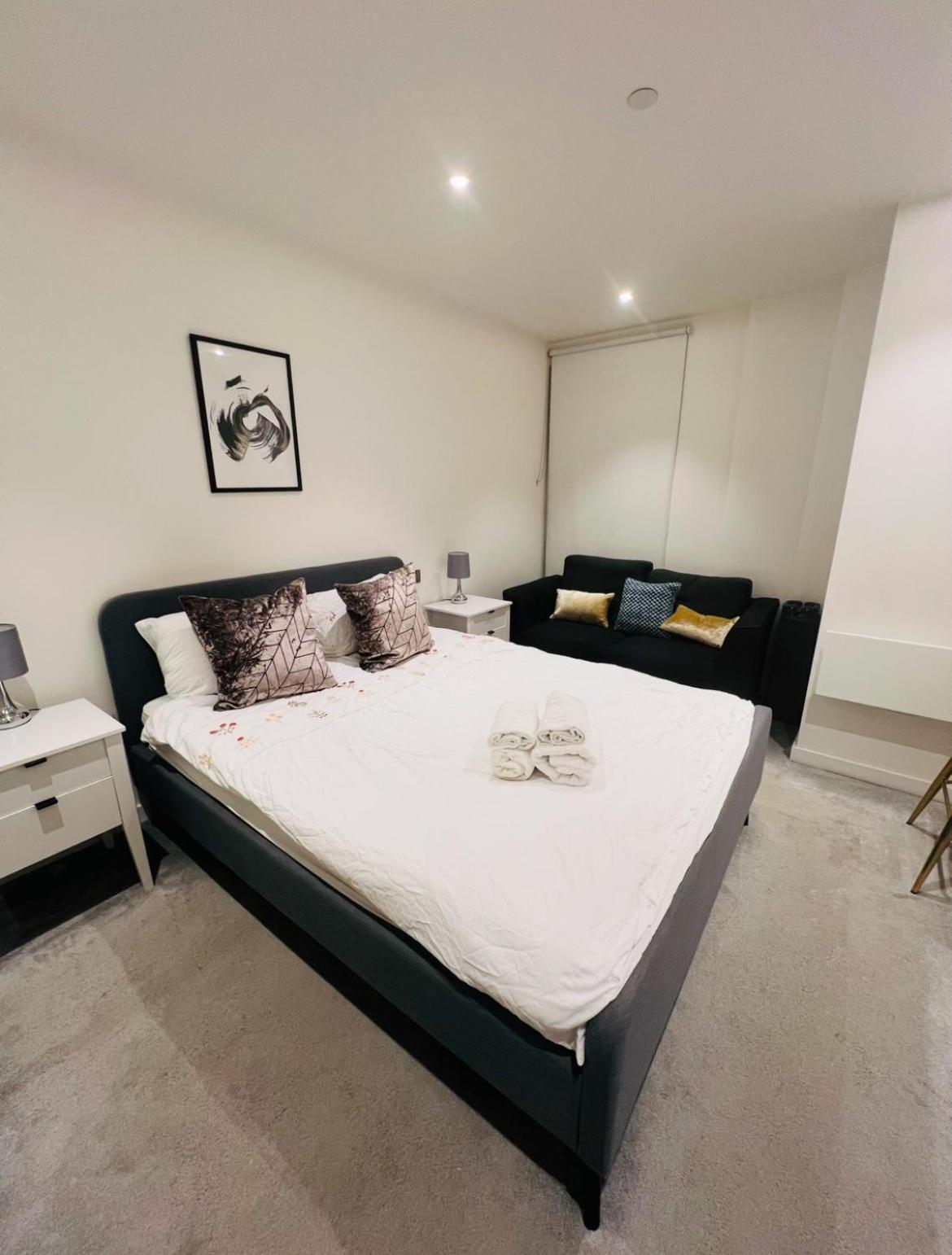 One Bedroom Near Tower Bridge * Londen