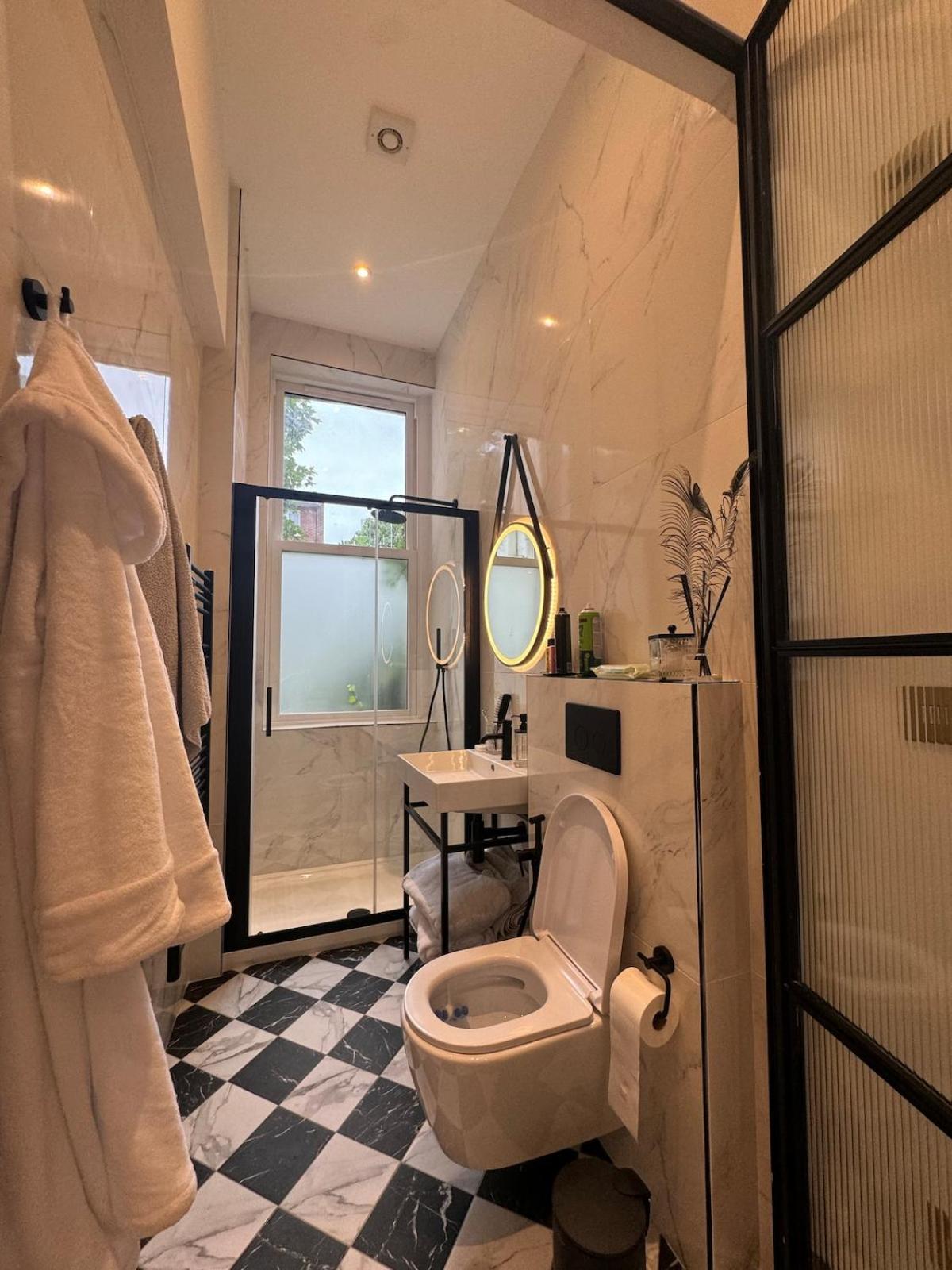 The Location! Holland Park * London
