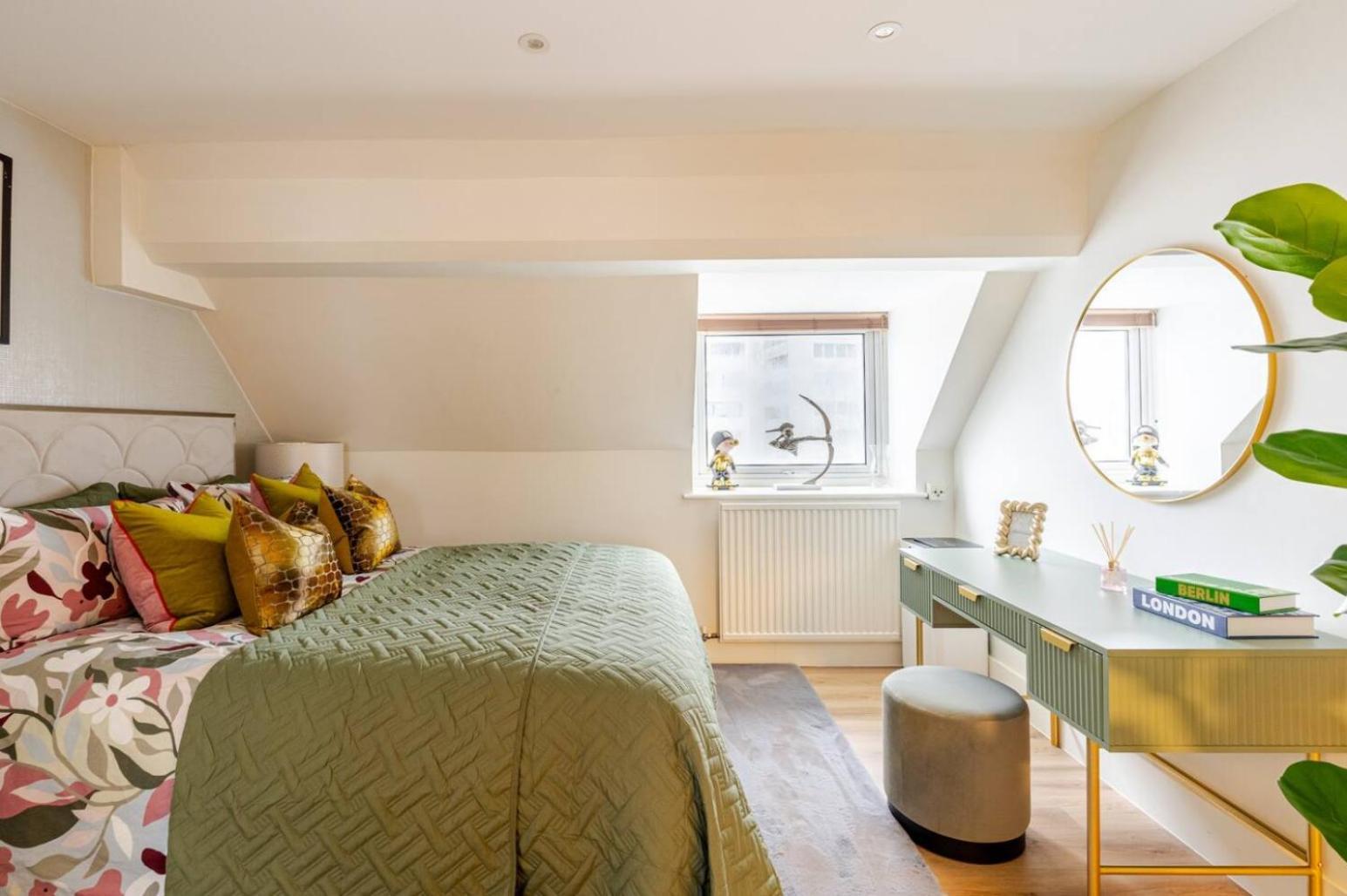Floor Luxury Penthouse - Sleeps 6 Londres