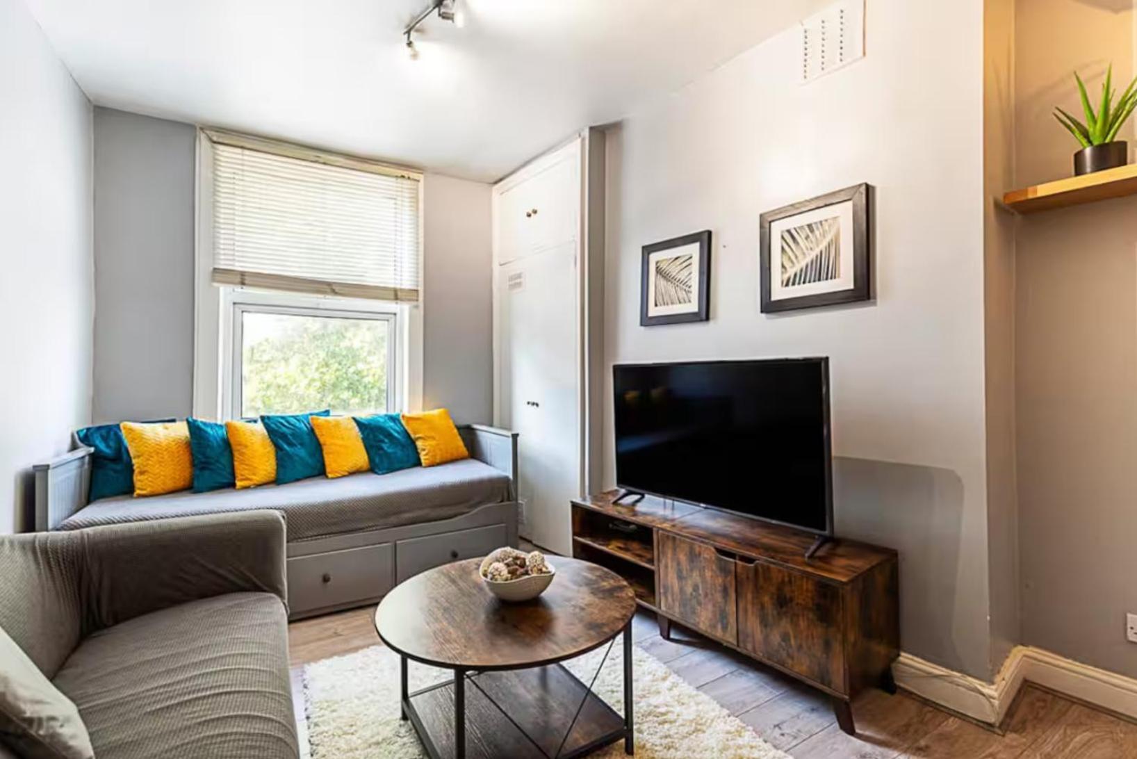 Clapham - 3 Bedroom Flat Appartement *