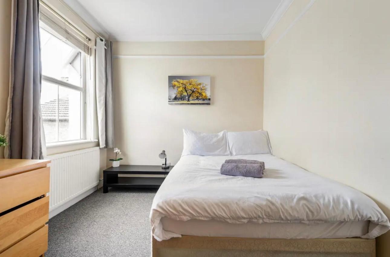 Lovely 3-bed 20 Minutes To