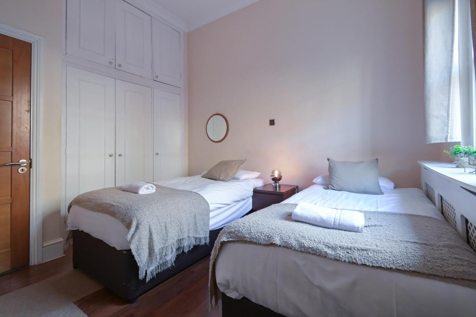 Gasthuis Queensway Hyde Park Flat By Dc Londen