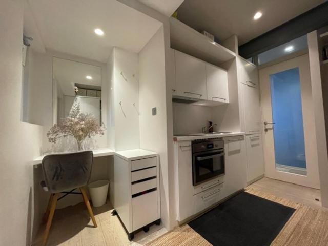 Apartamento Modern Self-contained Ground And Basement Londres
