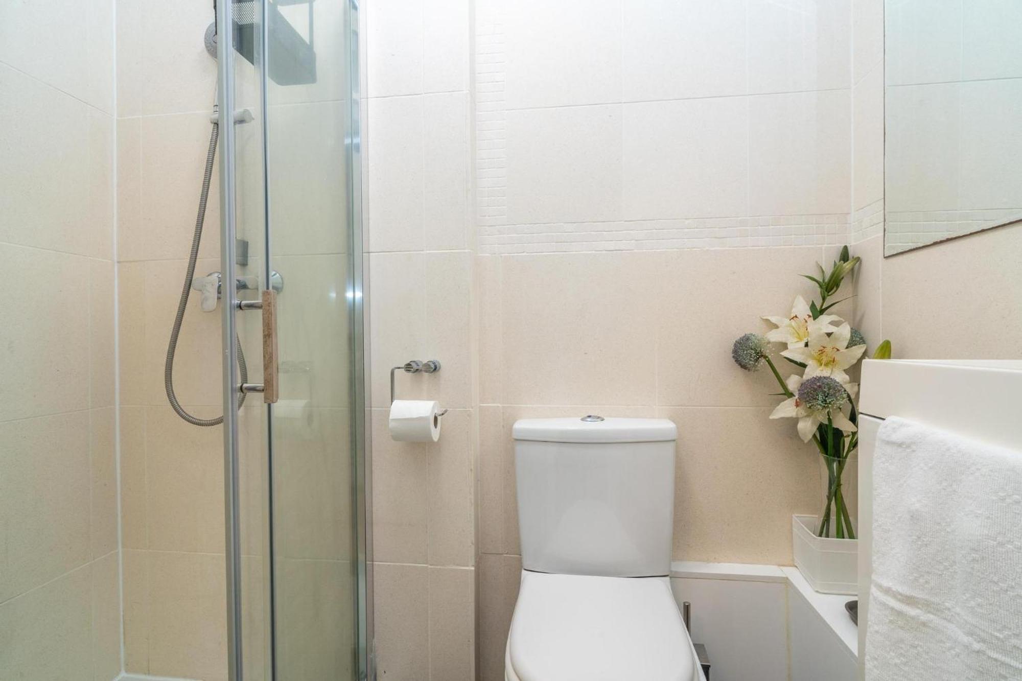 Location! 2 Bed/2bath - Pro Host Appartement Londres