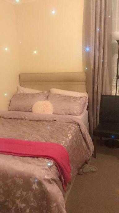1 Bed Flat Near Apartamento *