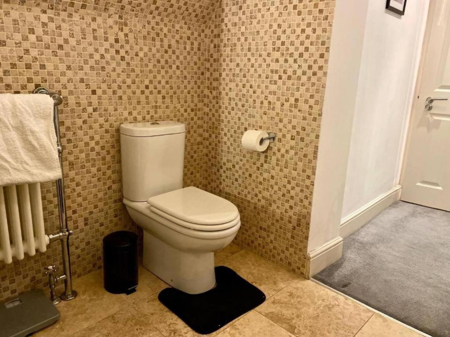Niru Experience Hidden Gem In Chelsea 2bd 2ba Londen