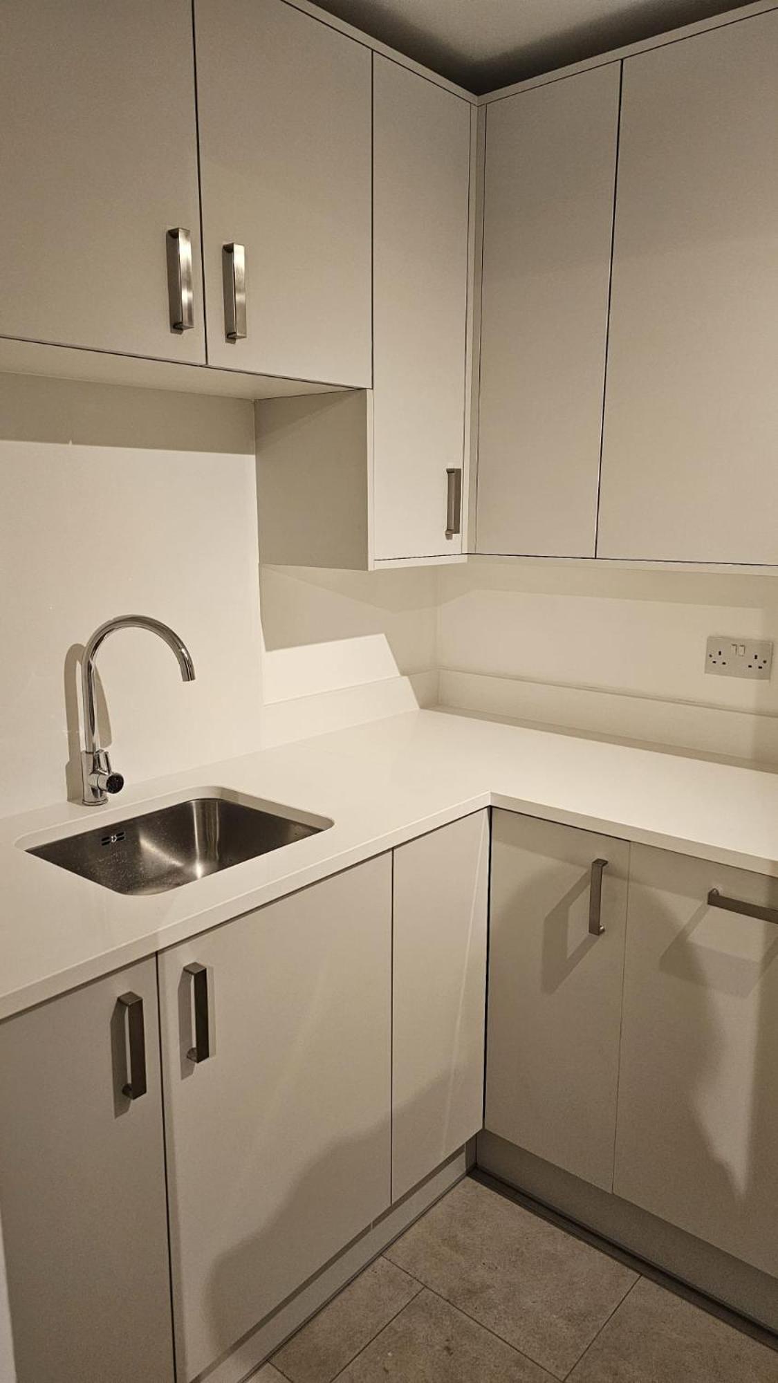 Modern Flat Near London! Londres