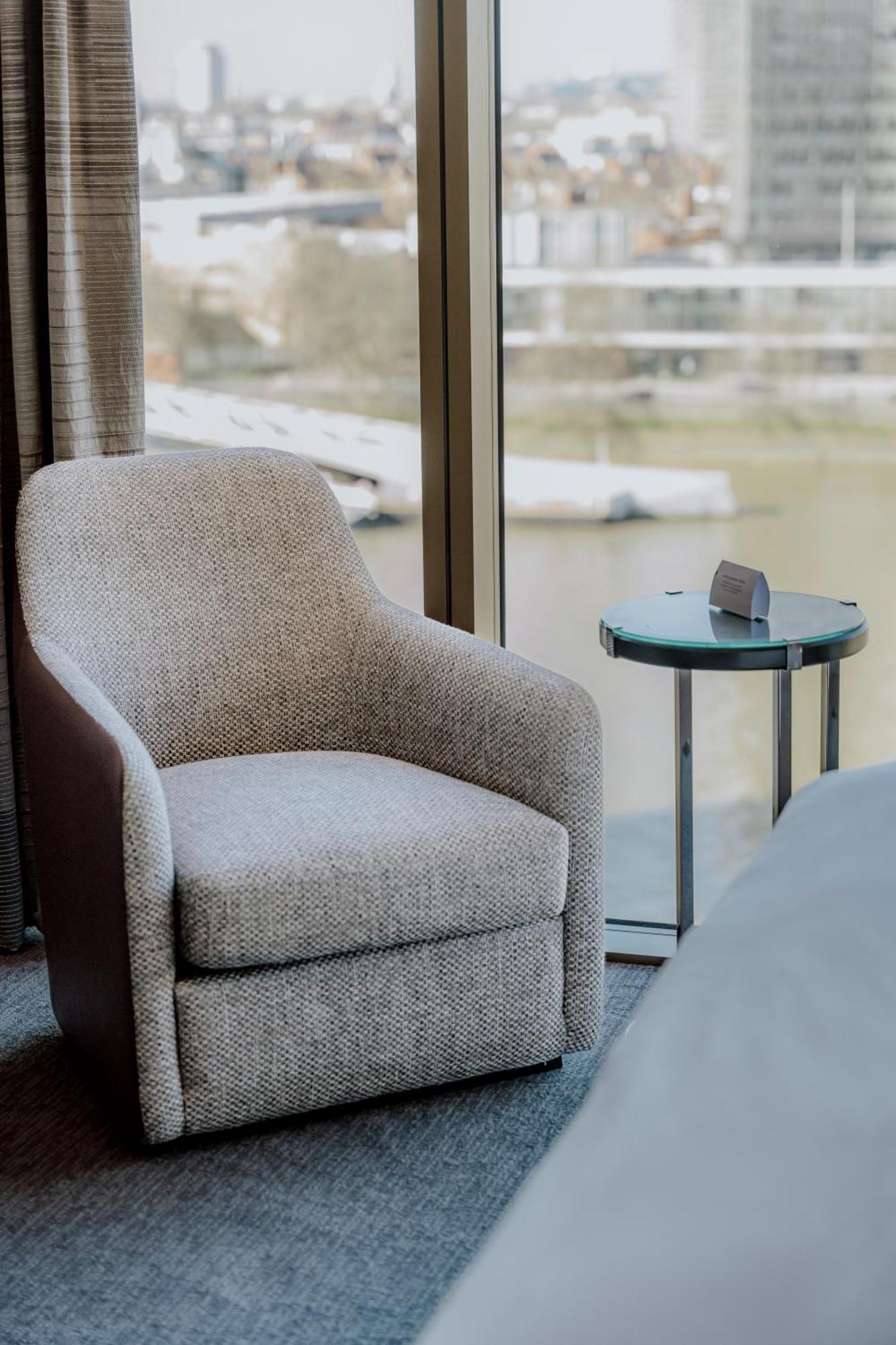 Crowne Plaza - - Embankment Hotel