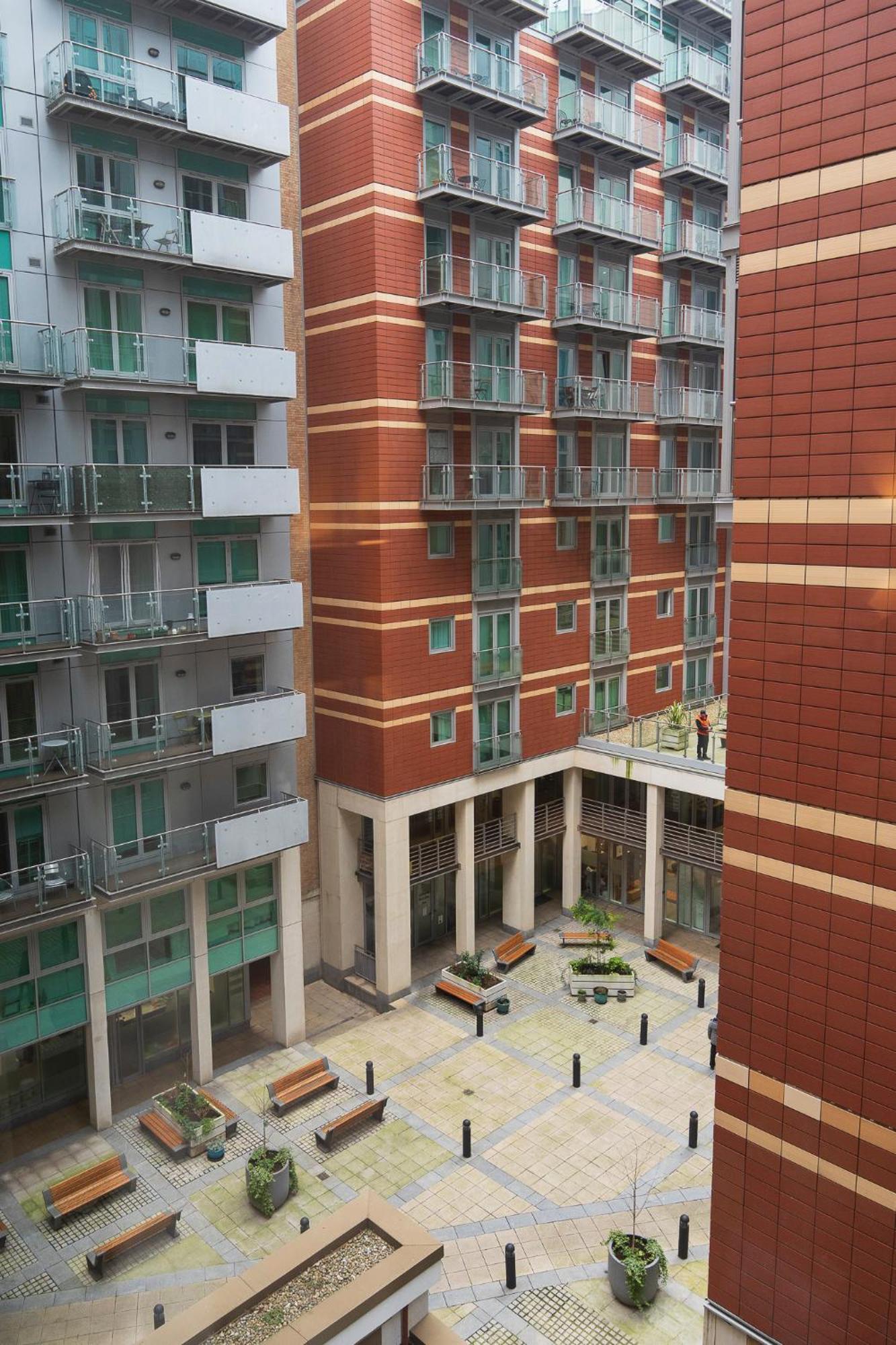 Crowne Plaza - - Embankment