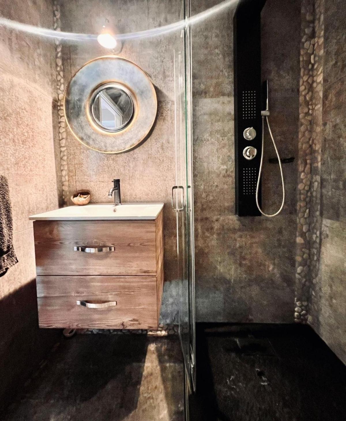 The Ridge London - Luxury Designer With Hot Tub And Sauna, Bexley Borough Of London Londres
