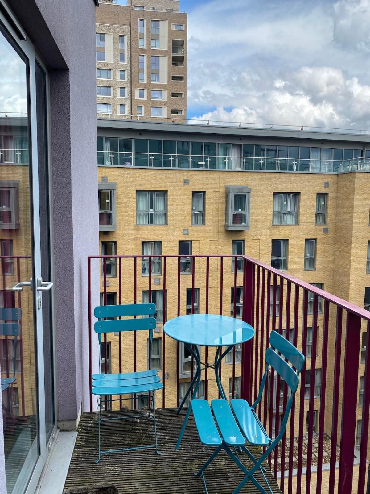 Appartement 2 Bed Flat With Balcony - Zone 1 Londres