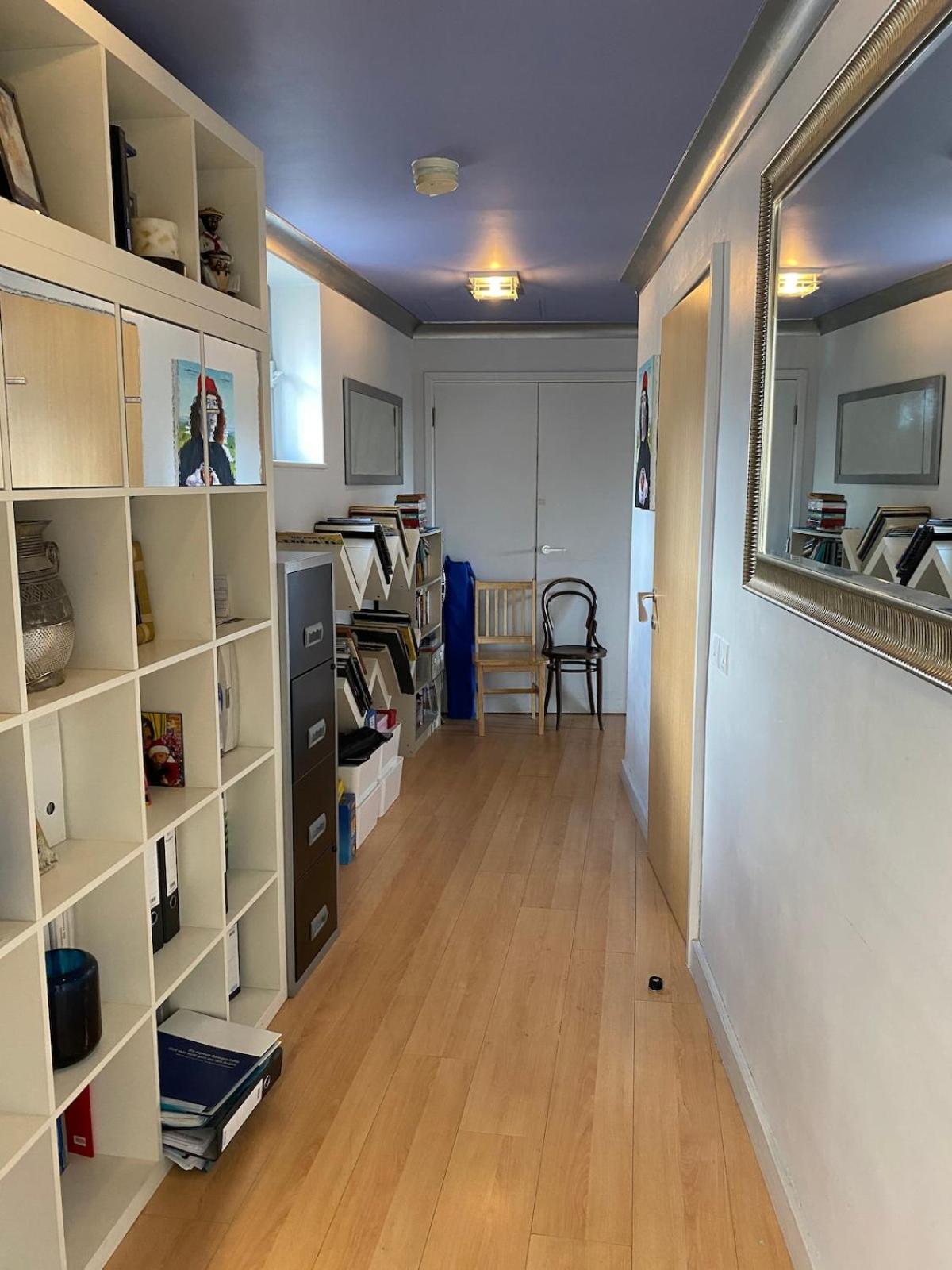 Appartement 2 Bed Flat With Balcony - Zone 1 *