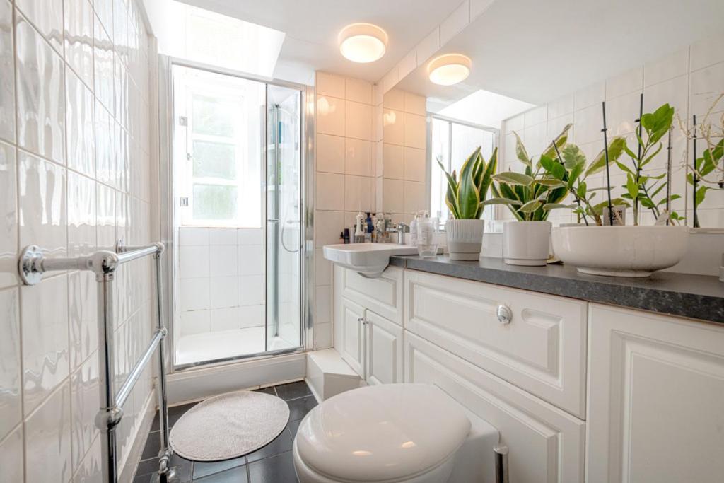 Two Double Mezzanine In Paddington Appartement Londres