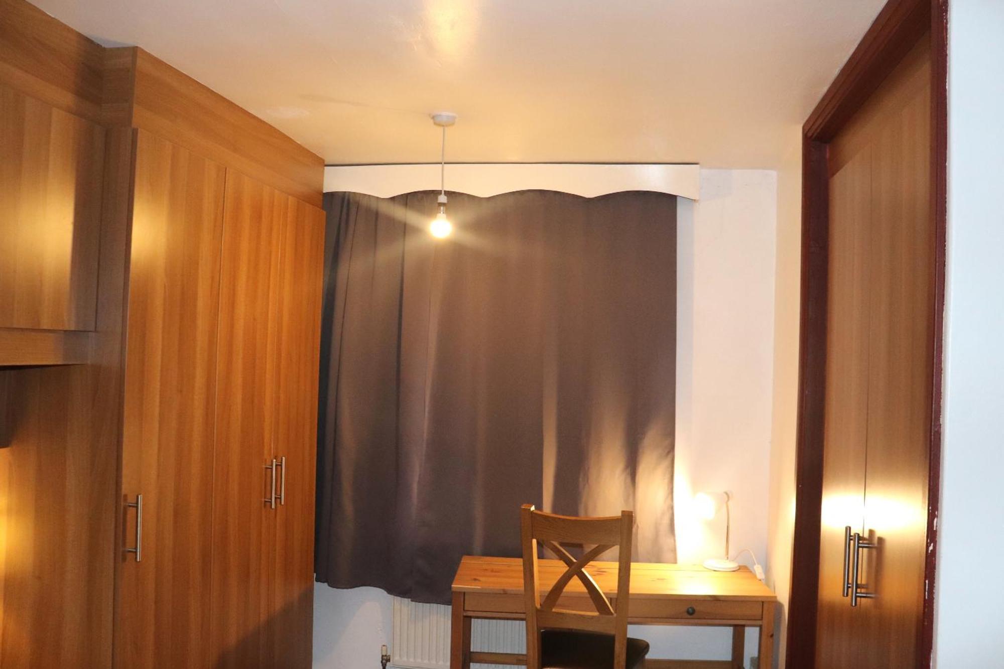 2-bedroom Apartment- Bermondsey Appartement *