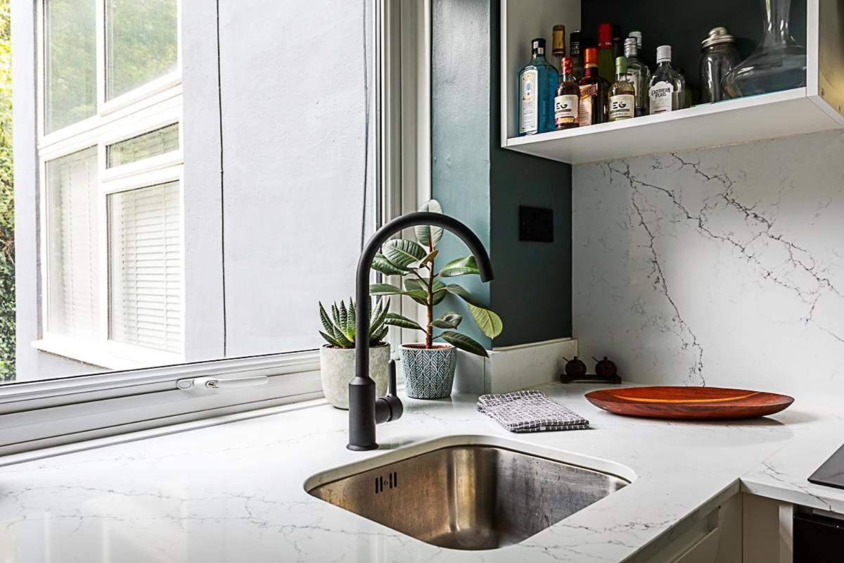 Well-decorated Notting Hill Flat