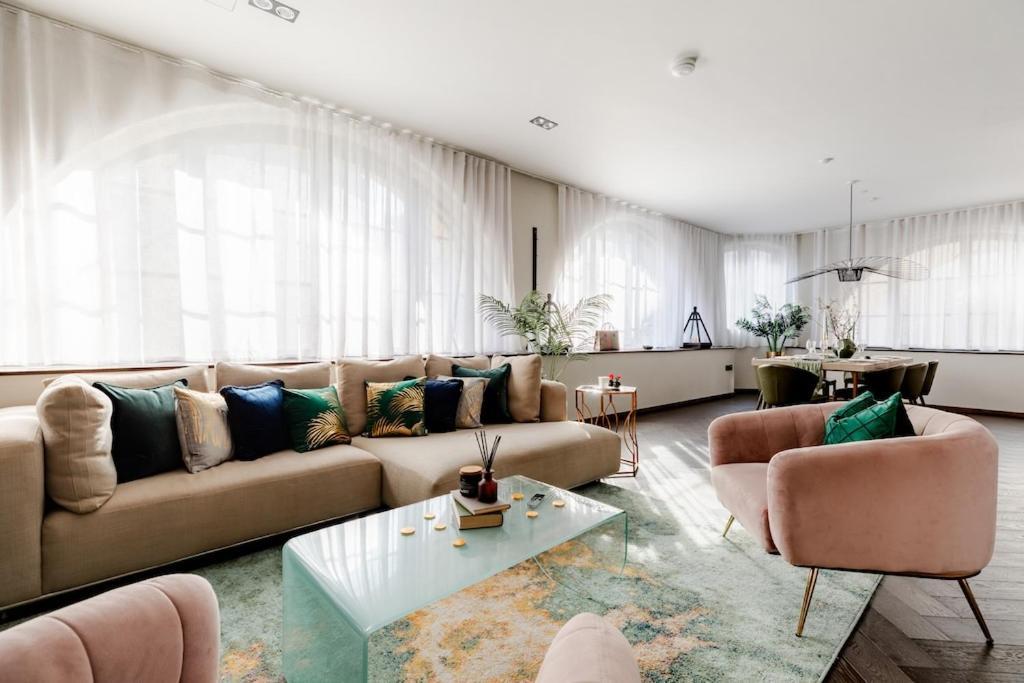Wish Granted! Superb Design Off Covent Garden Apartment *