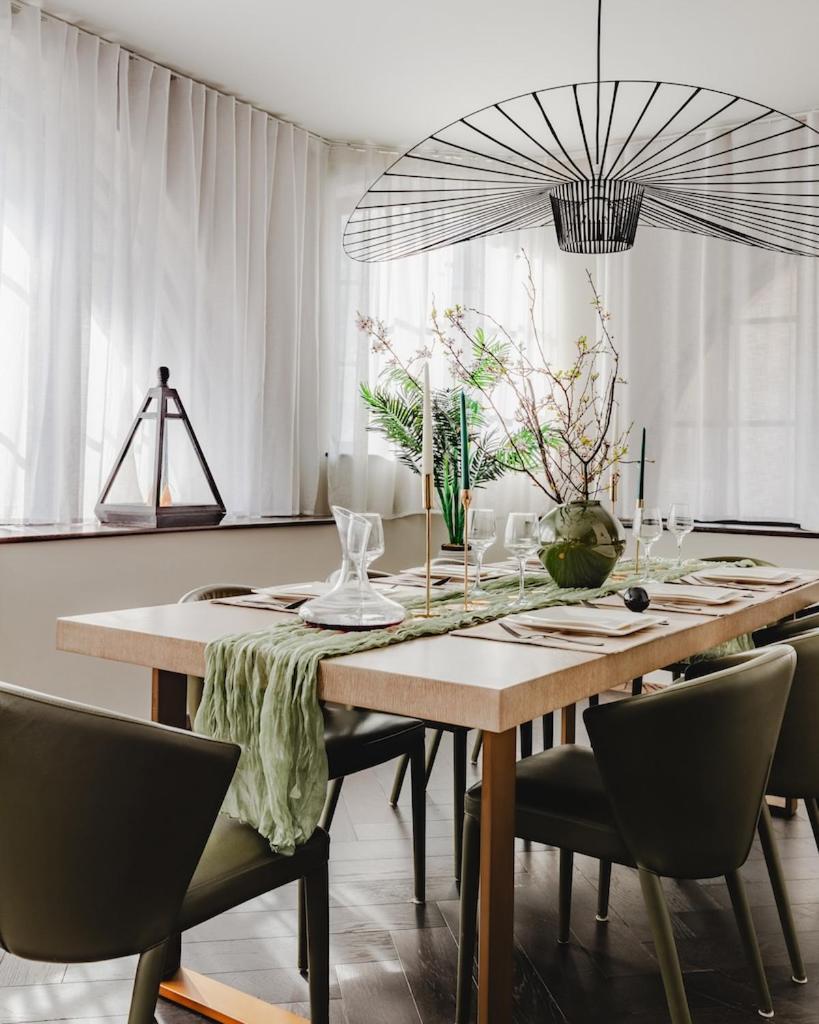 Wish Granted! Superb Design Off Covent Garden Apartment London