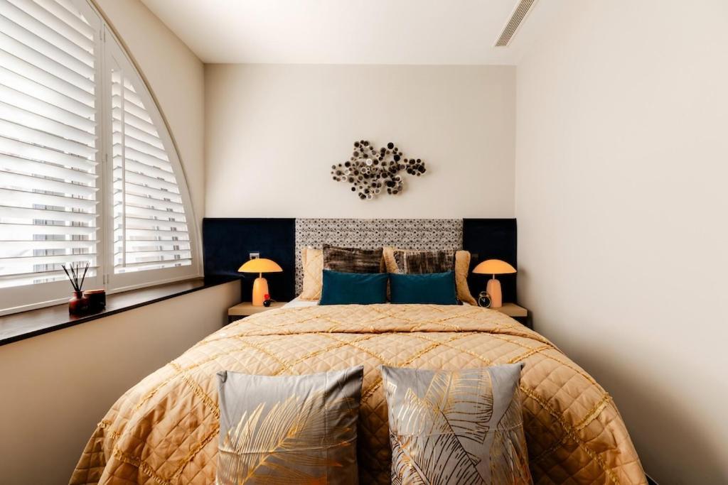 Wish Granted! Superb Design Off Covent Garden *
