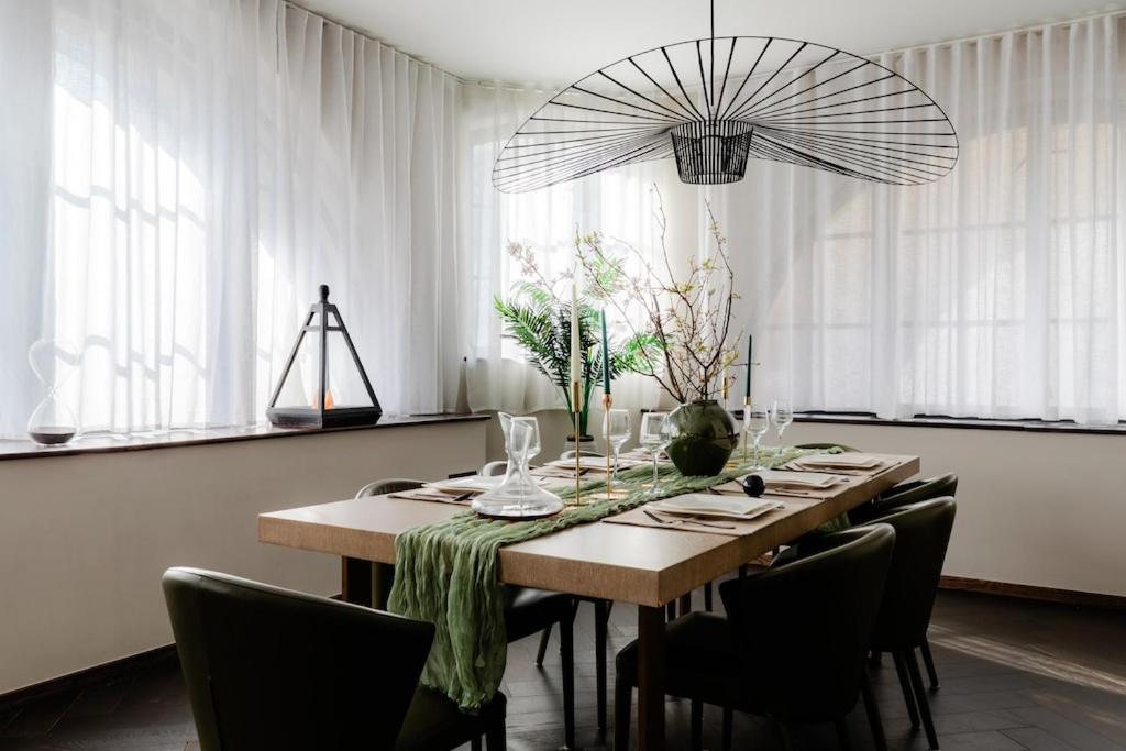 Wish Granted! Superb Design Off Covent Garden Apartment *