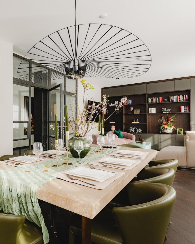 Wish Granted! Superb Design Off Covent Garden *