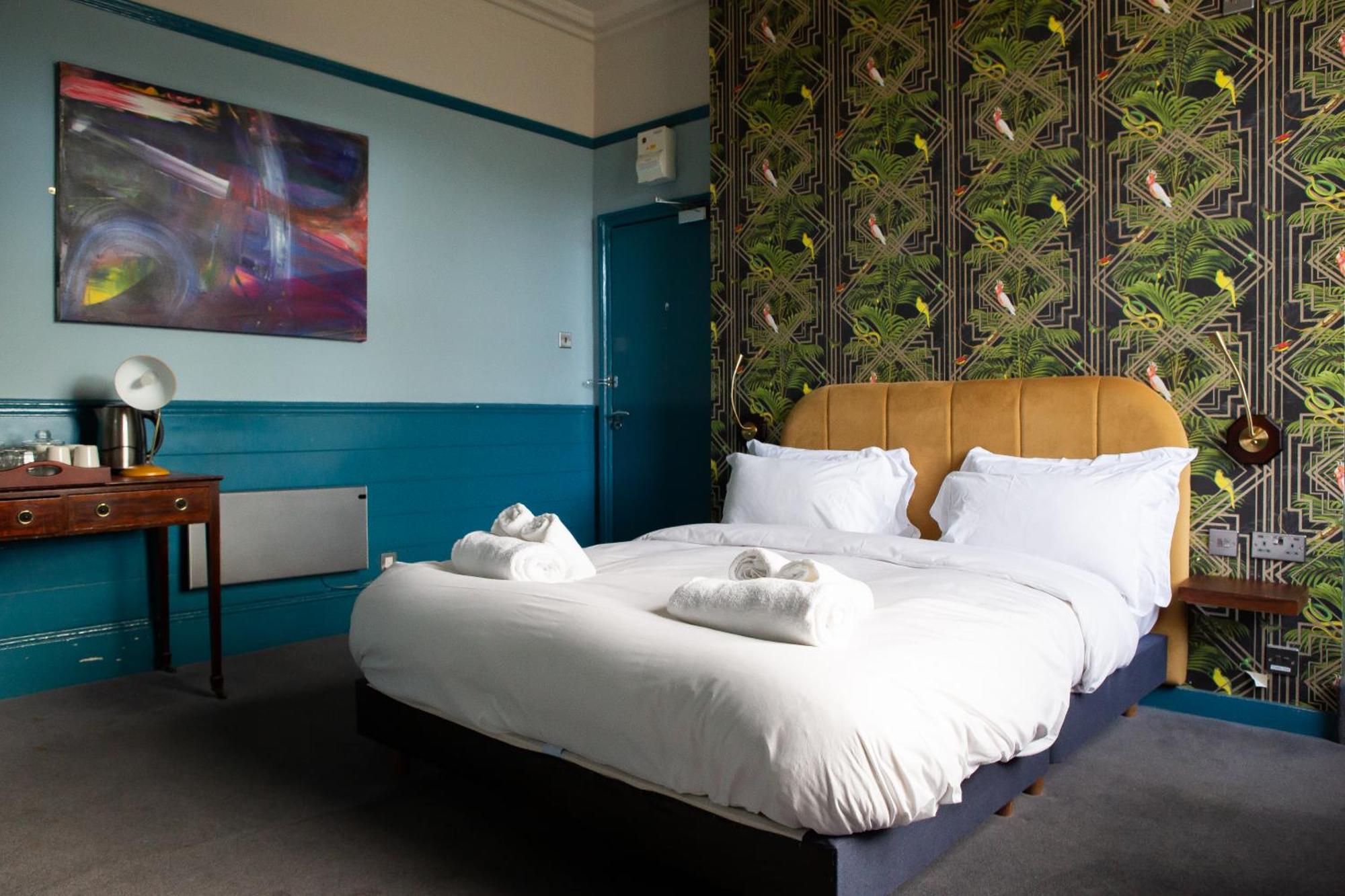 The Ship Hotel Londres