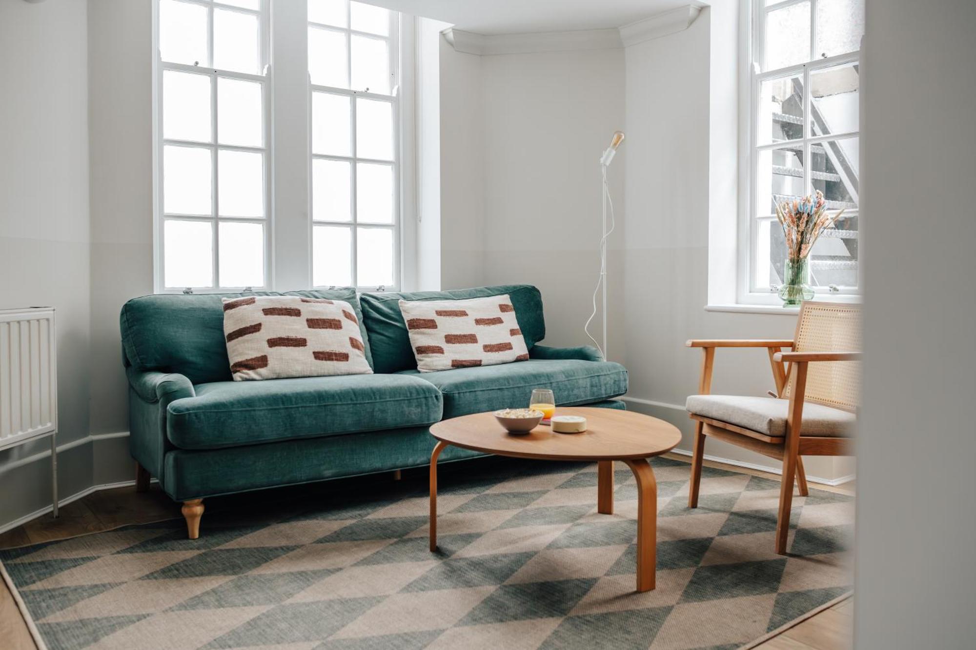 The Regency - Serviced Apartment London