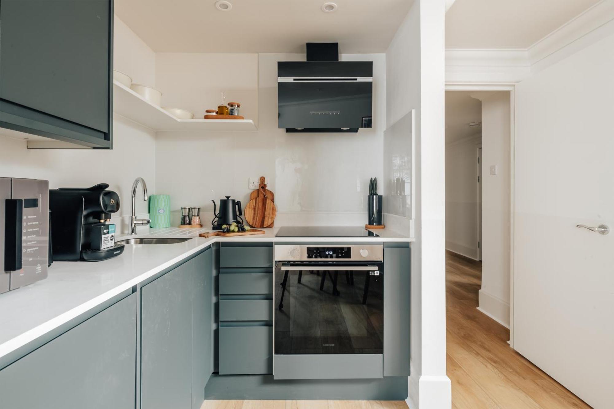 The Regency - Serviced Apartment *