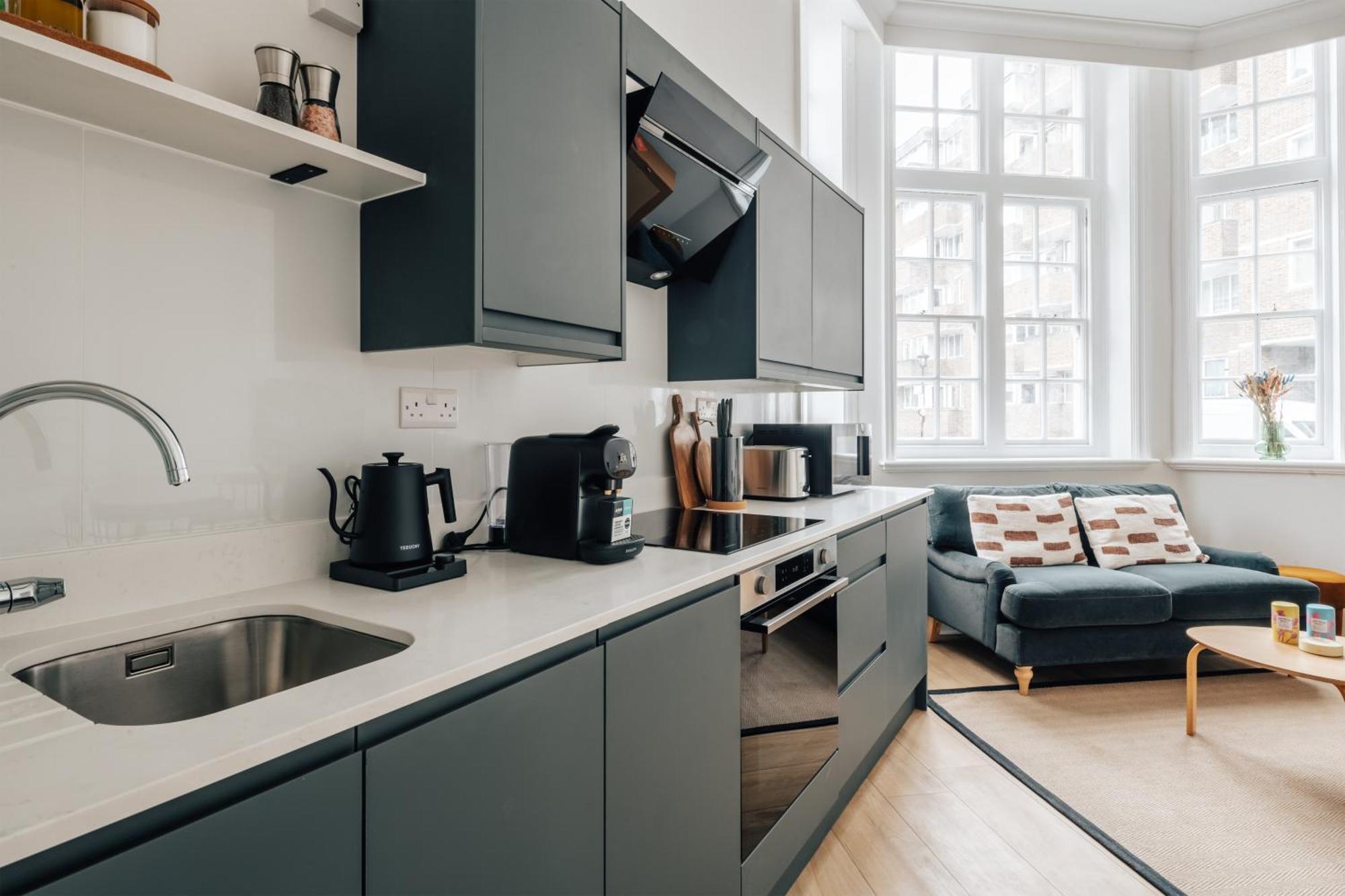 The Regency - Serviced Apartment London