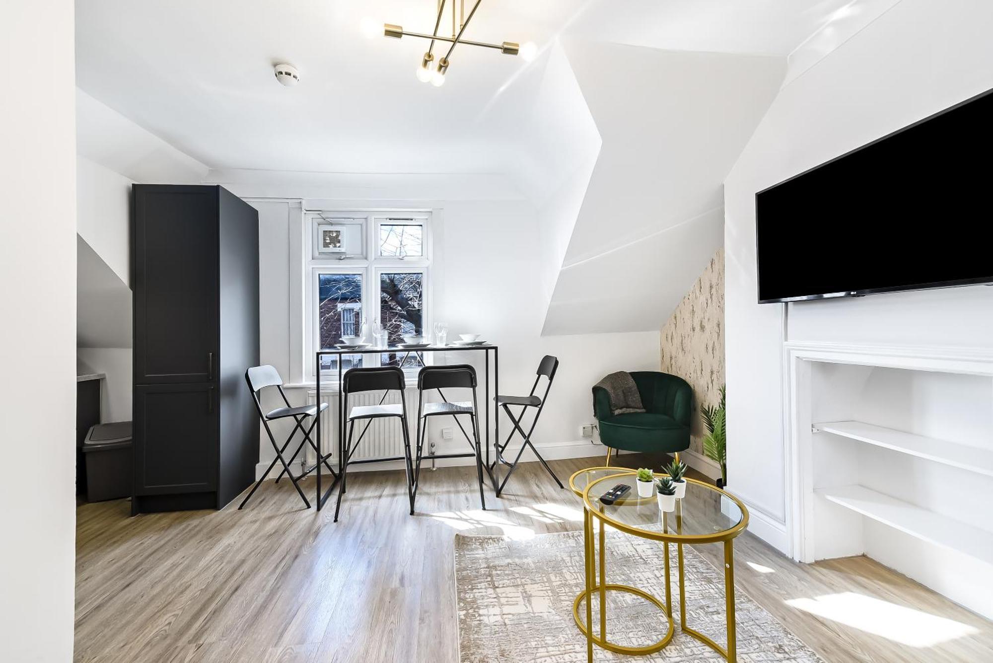 Spacious 2bed In Hampstead Close To Transport Londres