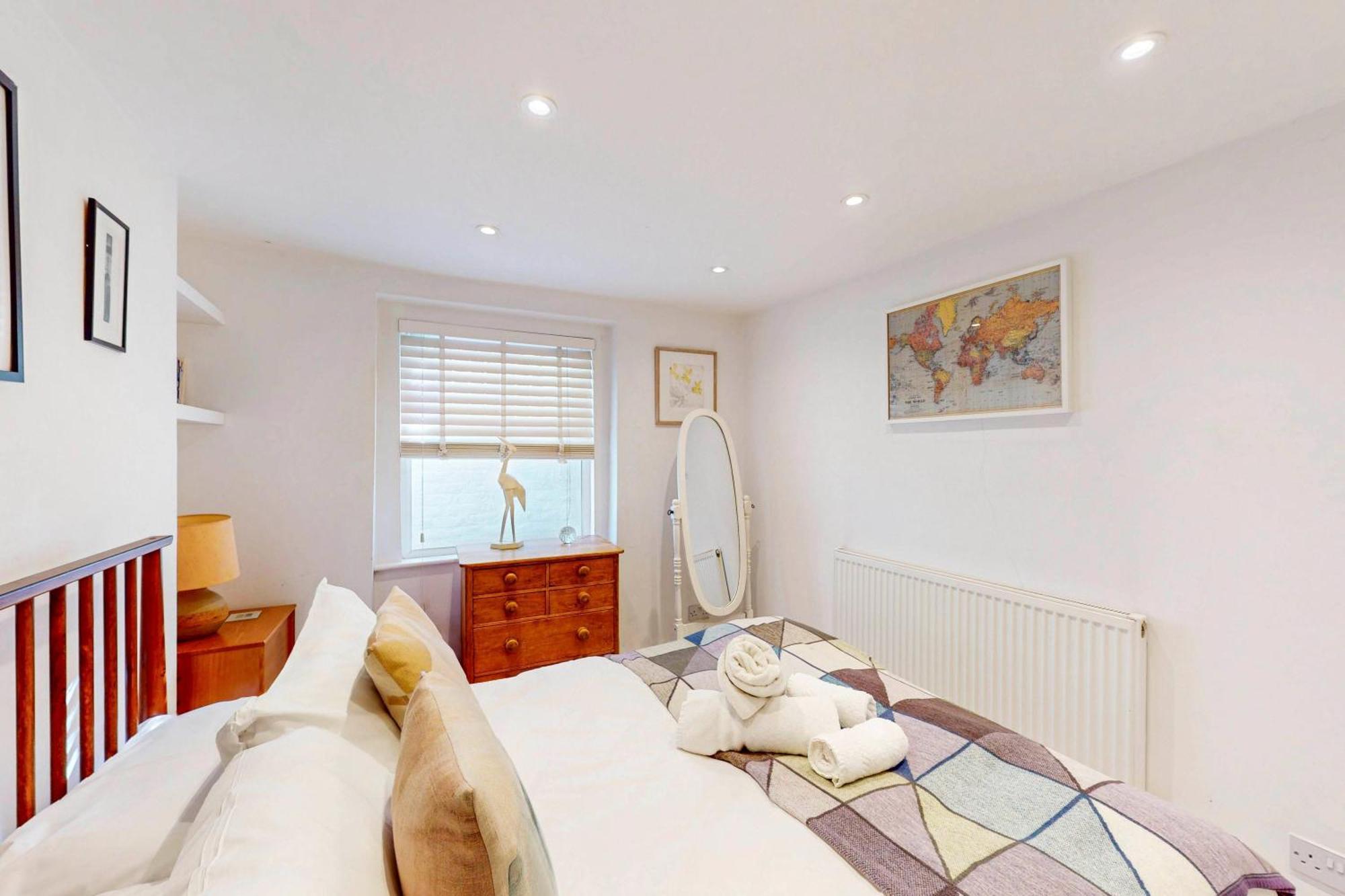 1bed Maisonette - 12 Min To Denmark Hill Station Apartamento