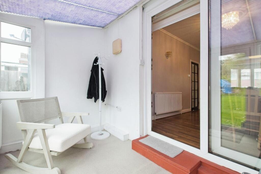 Albergue Eejs Charming 3 Bed - With Large Garden