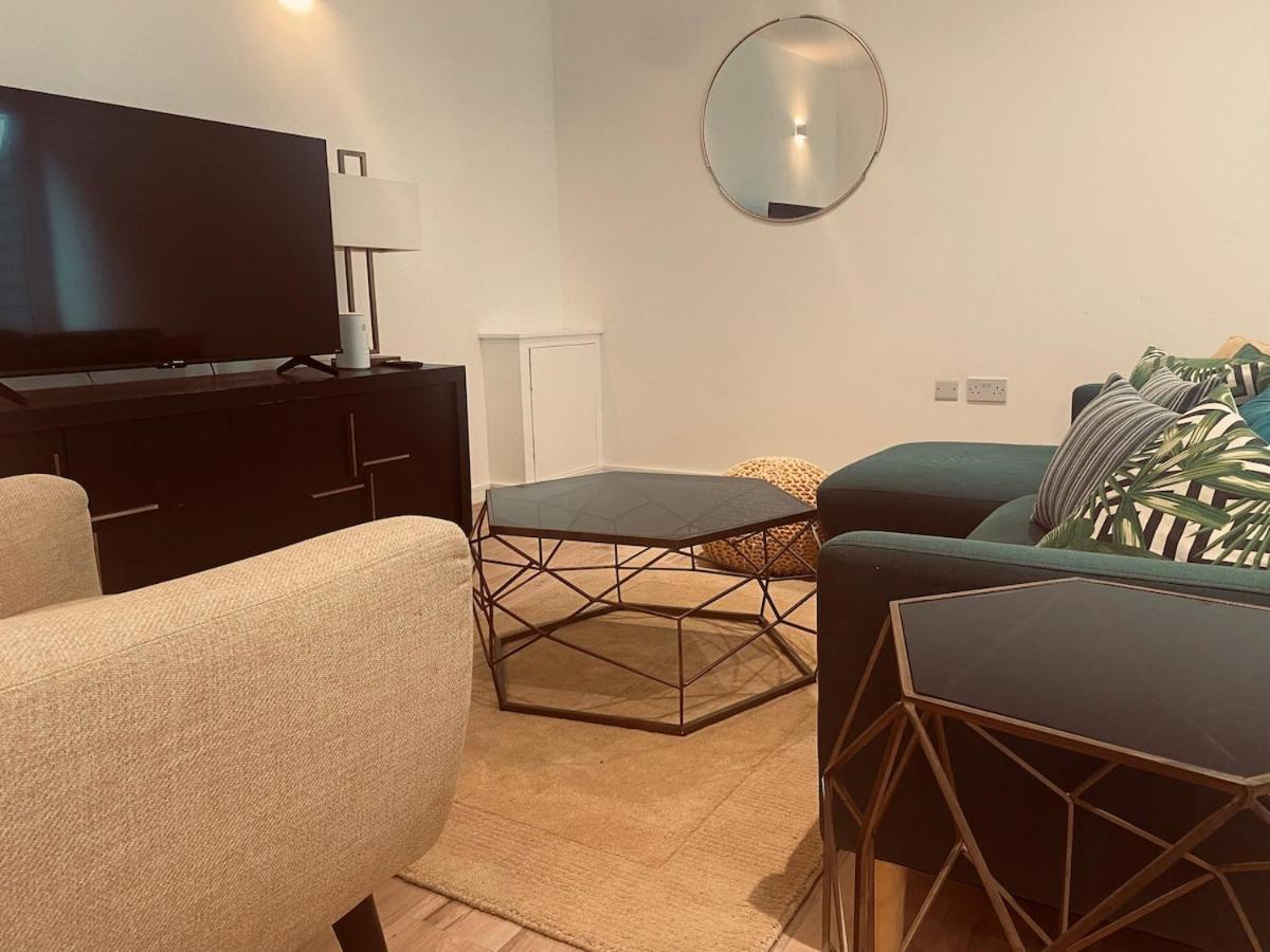 Brand New Spacious 3 Bed With Terrace In Shoreditch Londres