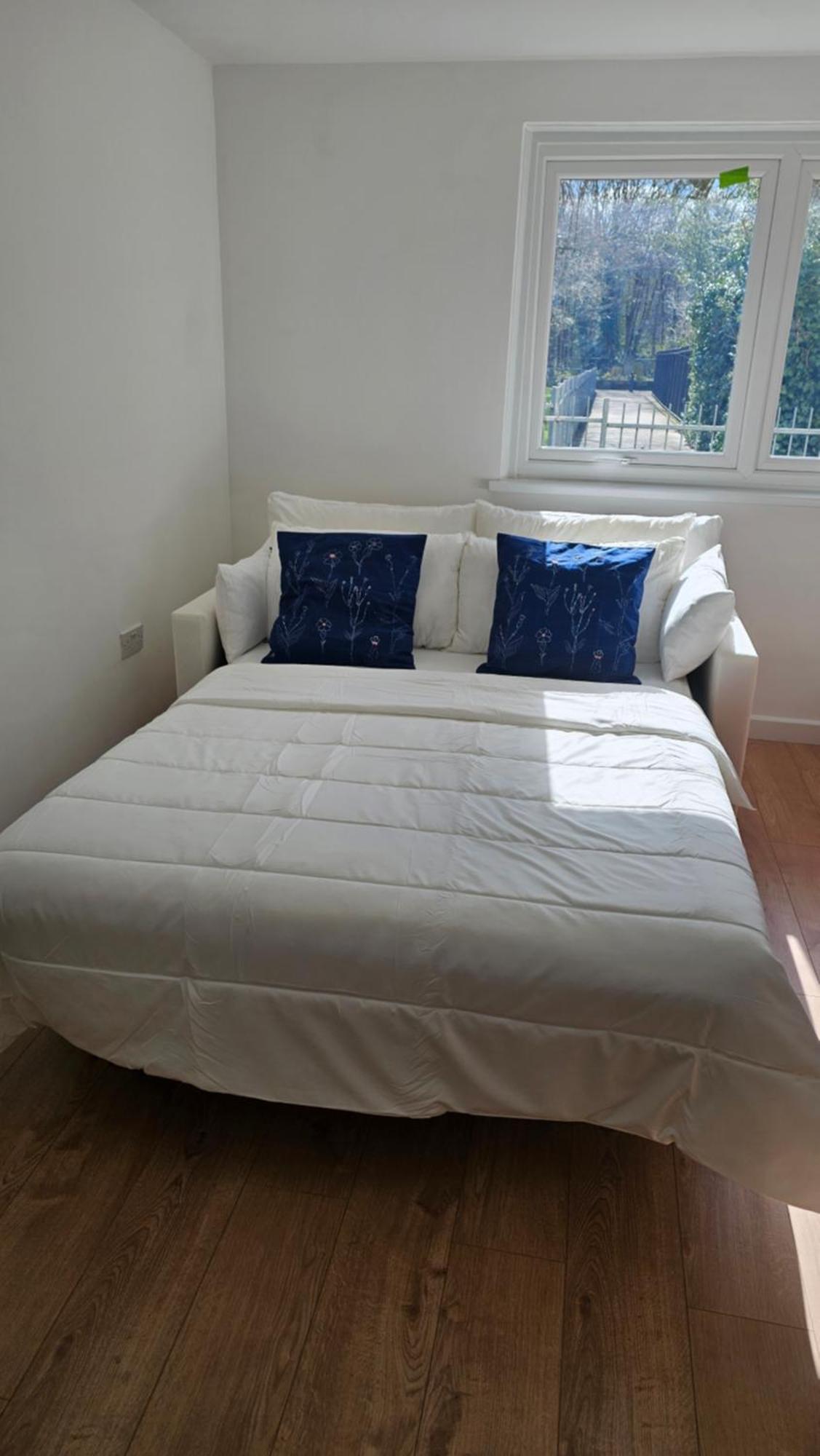 Modern Flat Near London! * Londres