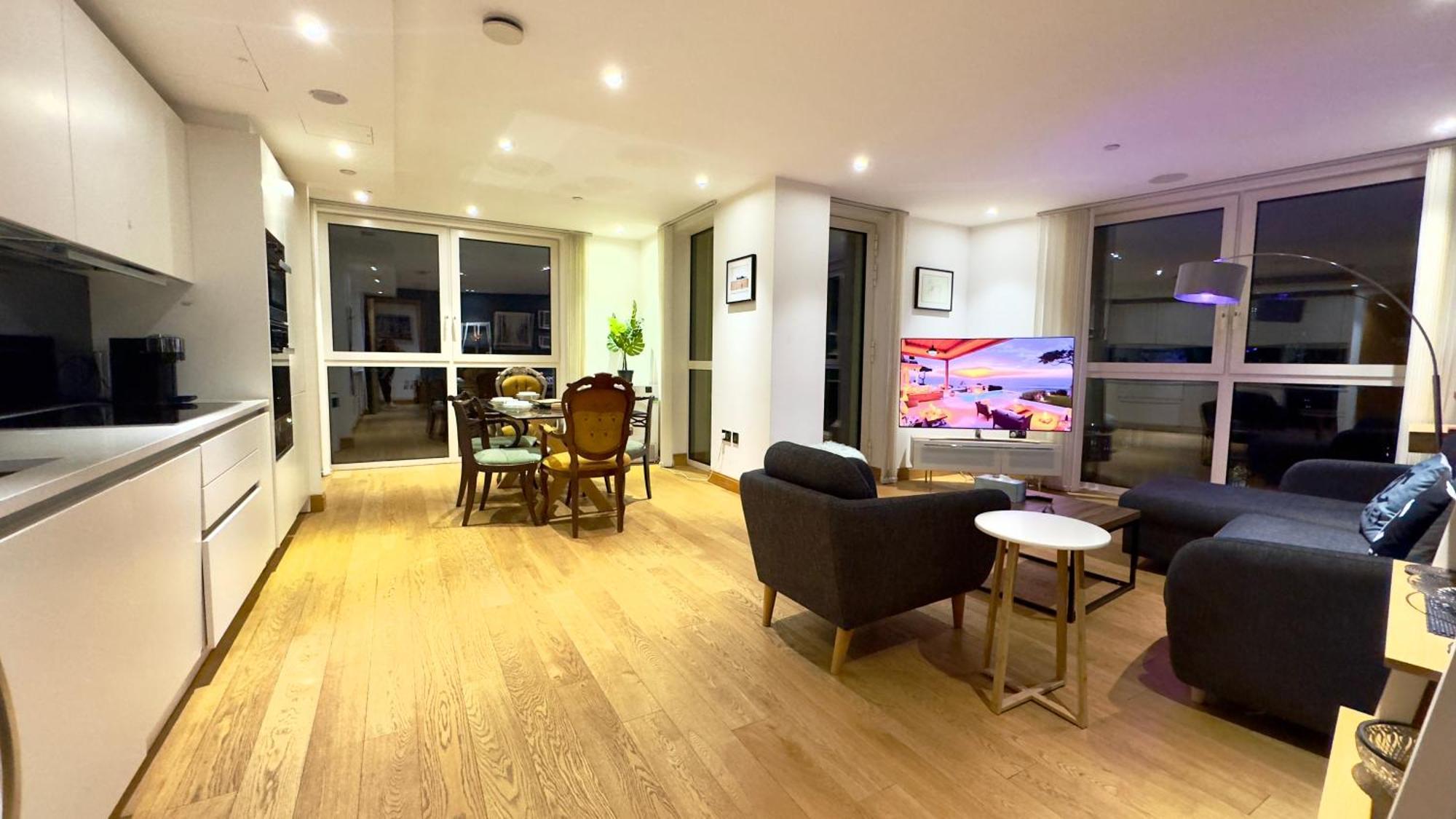 Apartment 3 Bedroom With 3 Bathrooms Close To Big Ben By Wild
