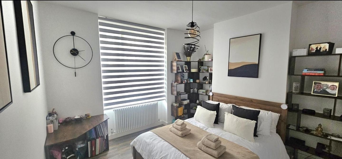 Bridge Stunning 2 Bedroom *