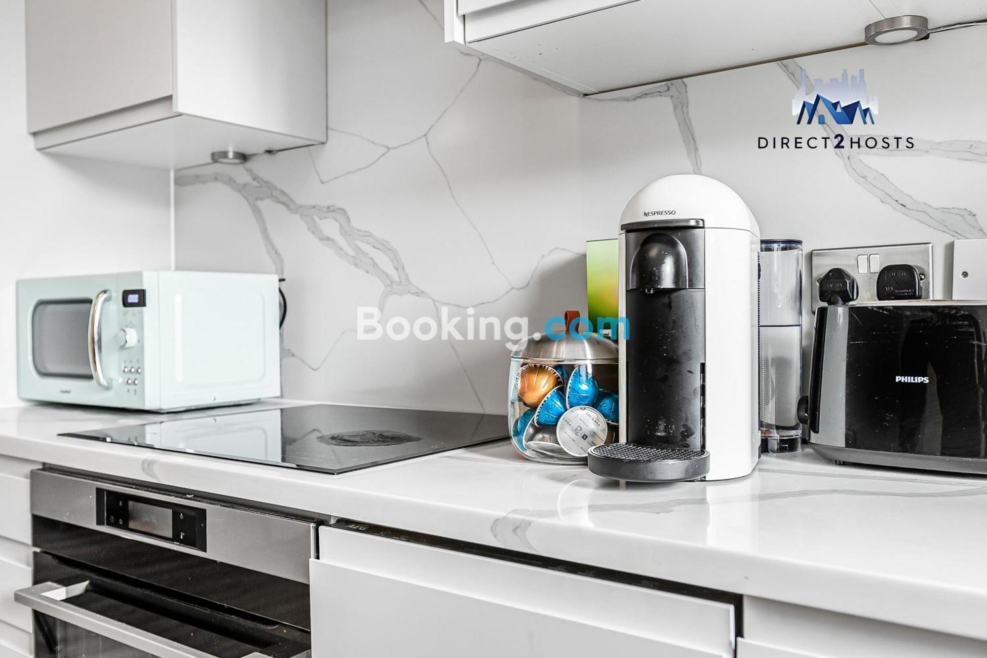 Exclusive Deals ! Last-minute ! Modern And Stylish Two Bedroom By Direct2hosts With Great Location! W3 7lu, United Kingdom ! By Nancy Short Lets & Serviced Accommodation! *