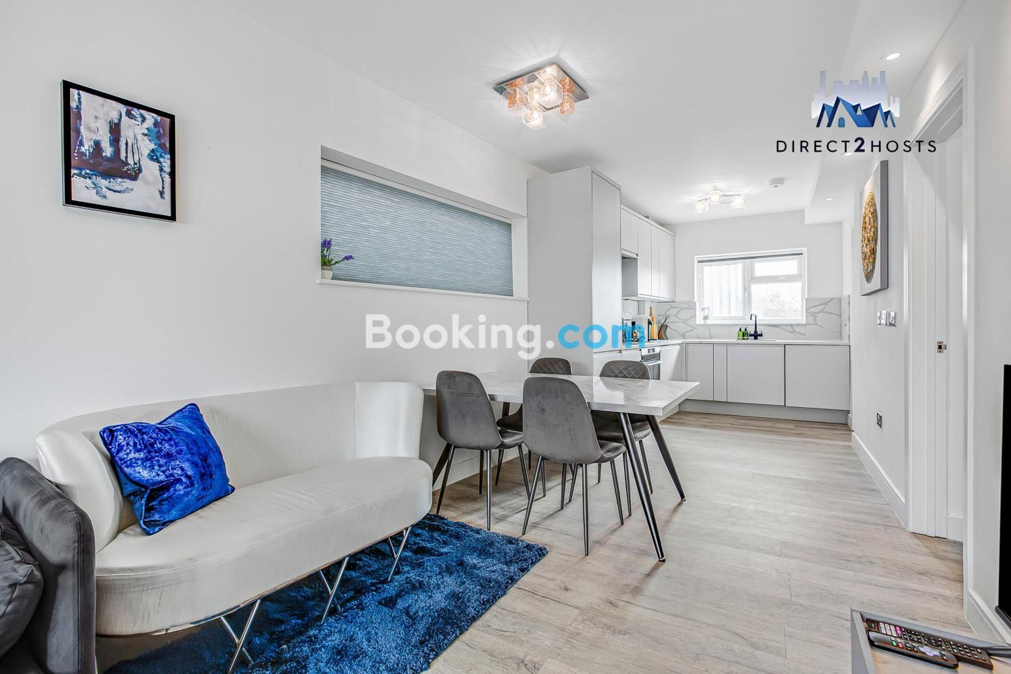 Exclusive Deals ! Last-minute ! Modern And Stylish Two Bedroom By Direct2hosts With Great Location! W3 7lu, United Kingdom ! By Nancy Short Lets & Serviced Accommodation! Londres