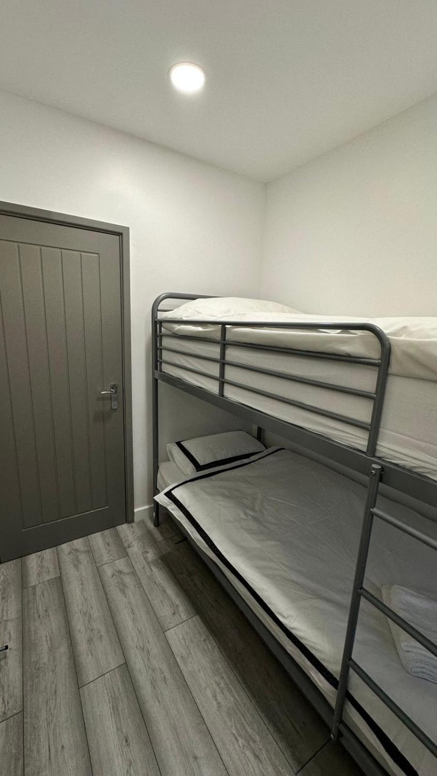 Appartement Fully Furbished Entire Flat 3 *