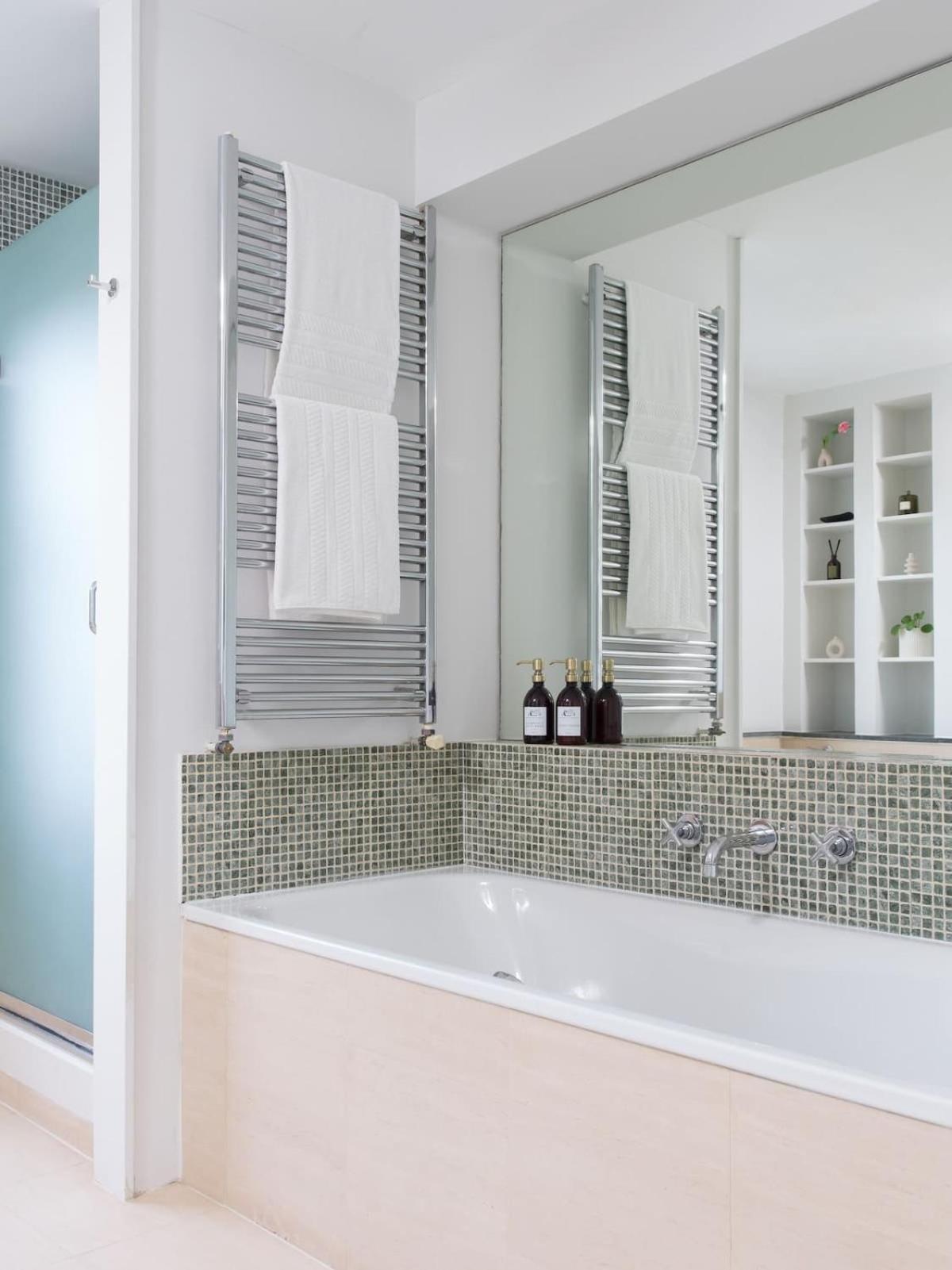 Luxury 5-bedroom Town House In Brook * Londres