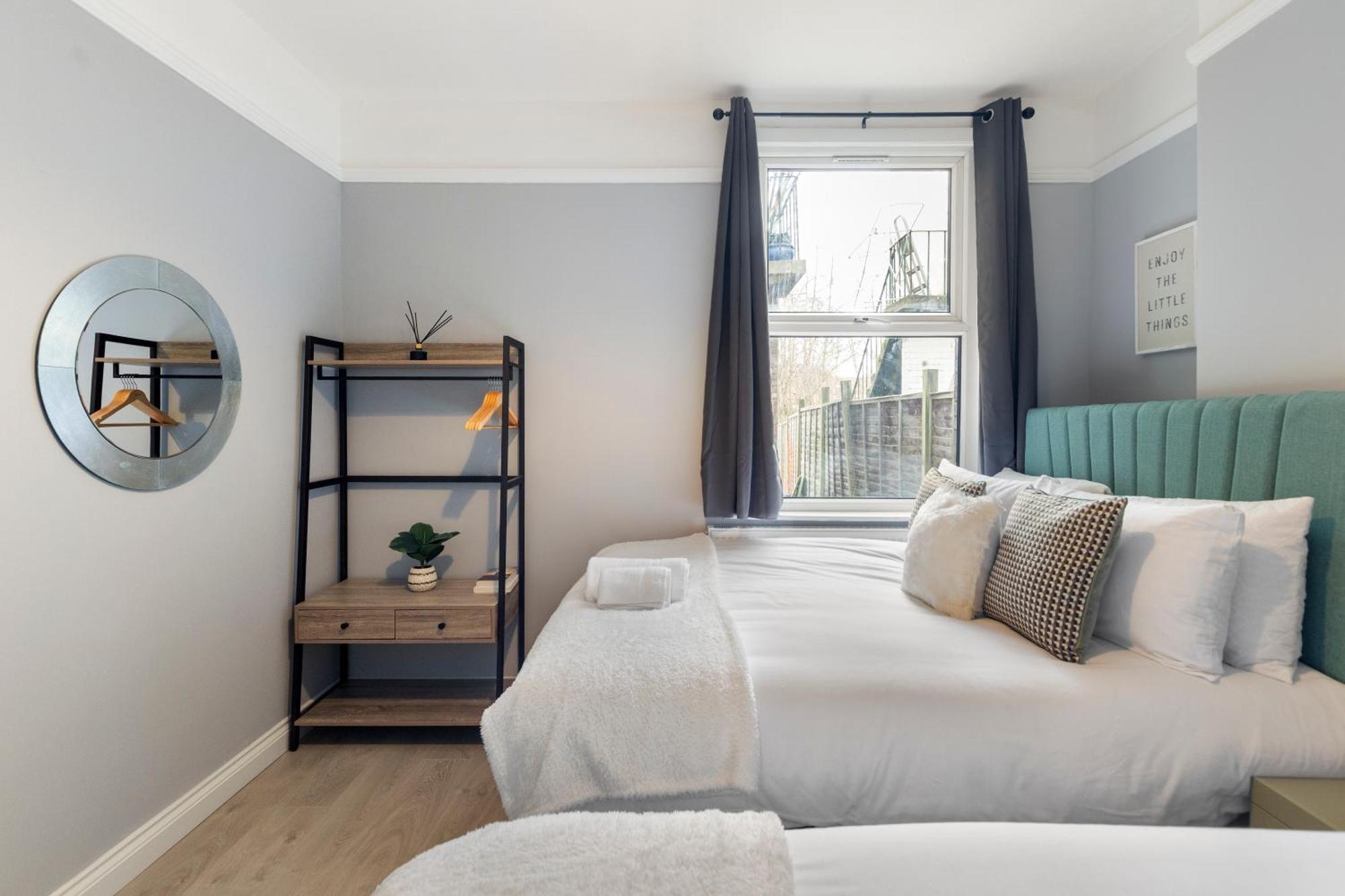 Wembley Haven - 2 Bdr - Sleeps 9 Appartement Londres