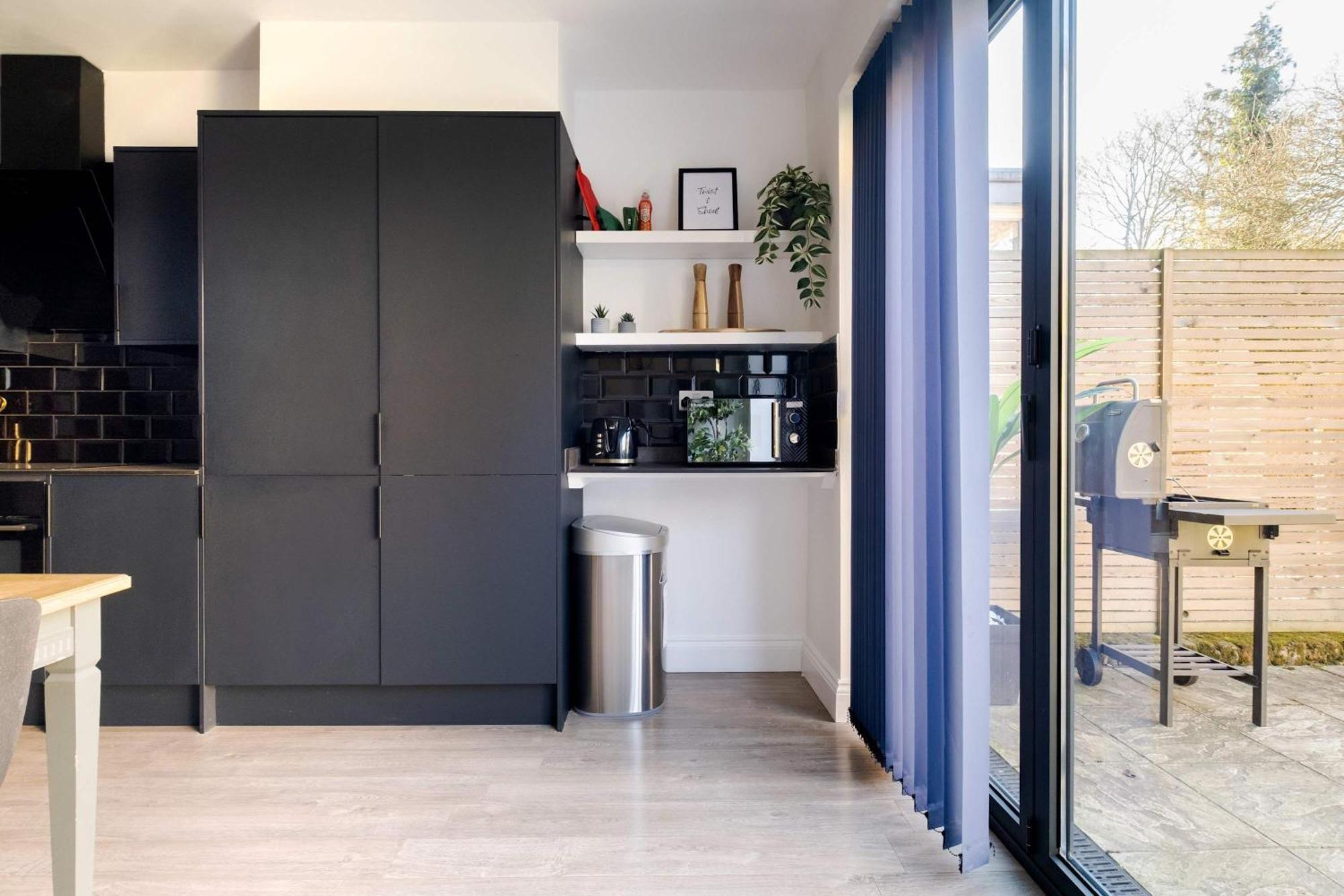 Luxury 4 Bedroom In Appartement
