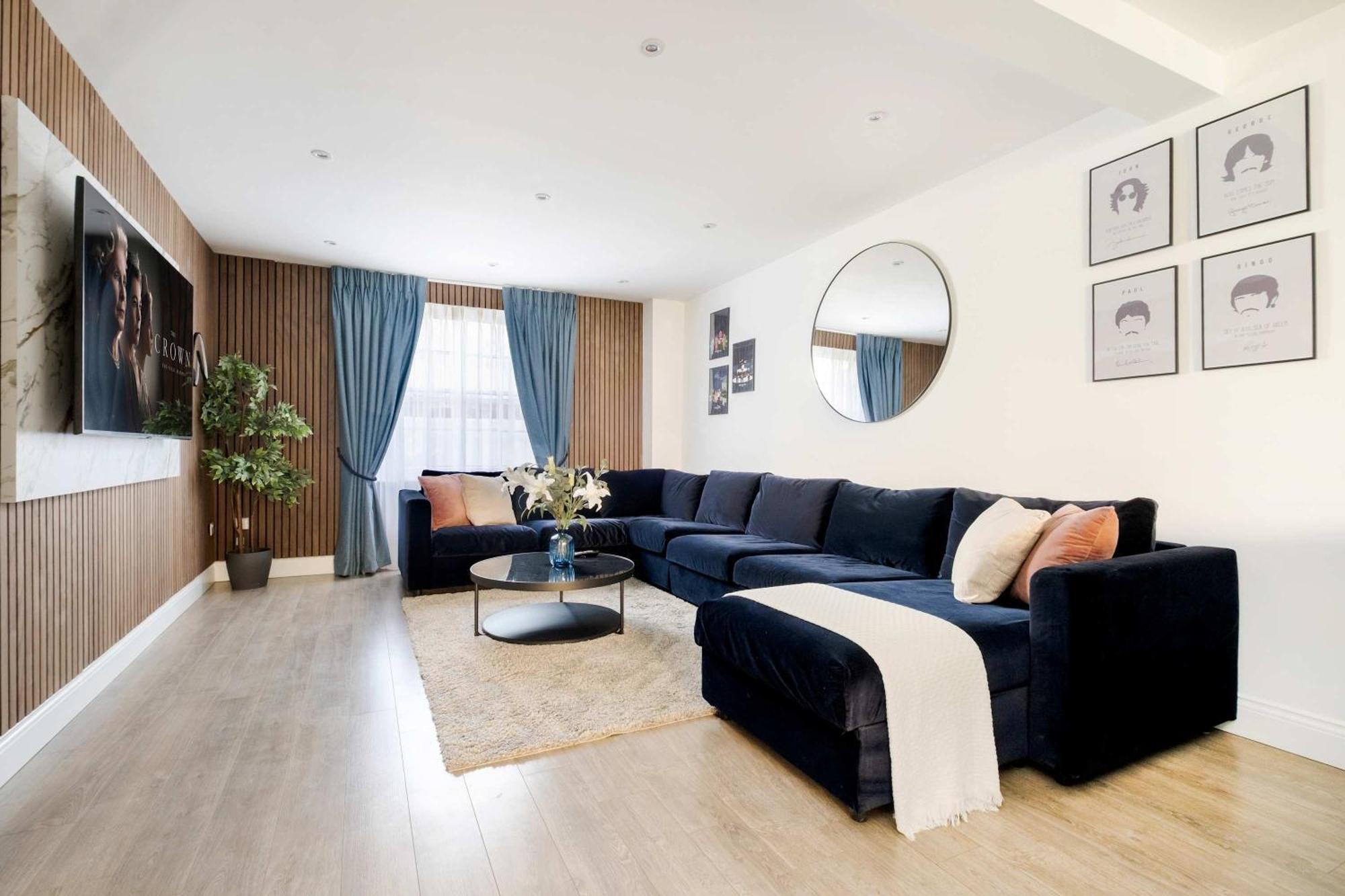 Luxury 4 Bedroom In Appartement