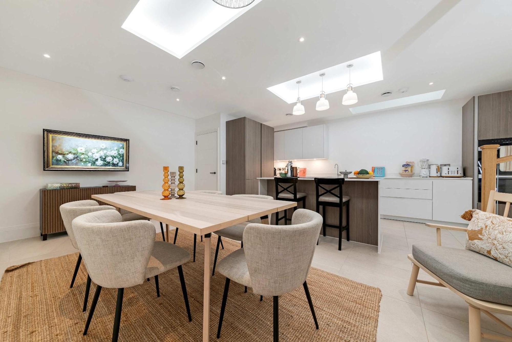 Madestays Premium Knightsbridge Townhouse Londres