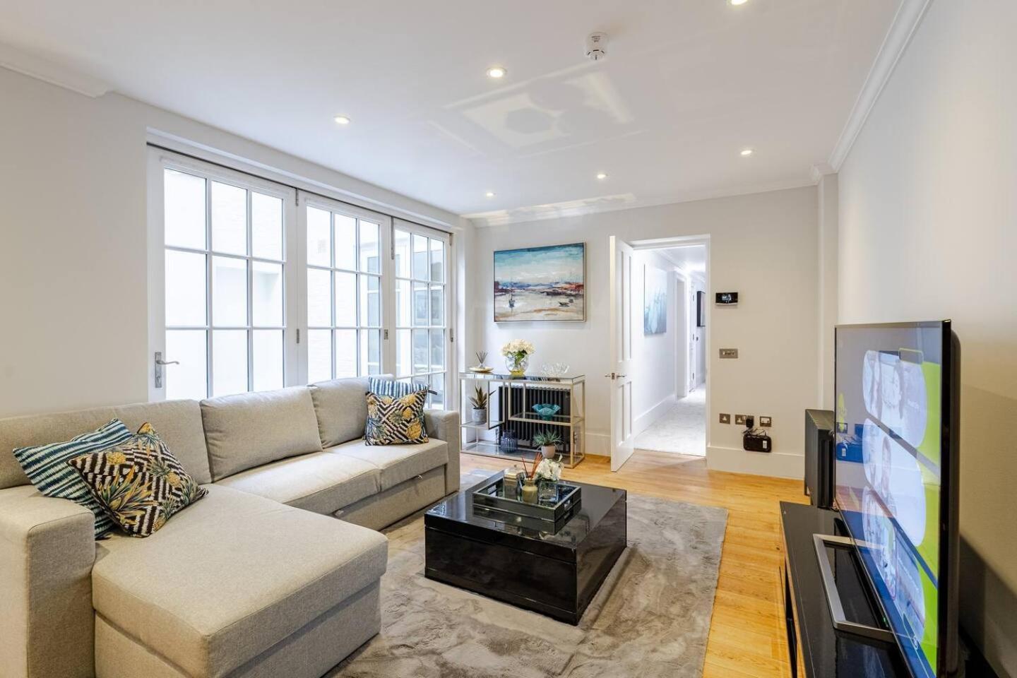 Lavish Designer 3 Bed Near Oxford Street Appartement *