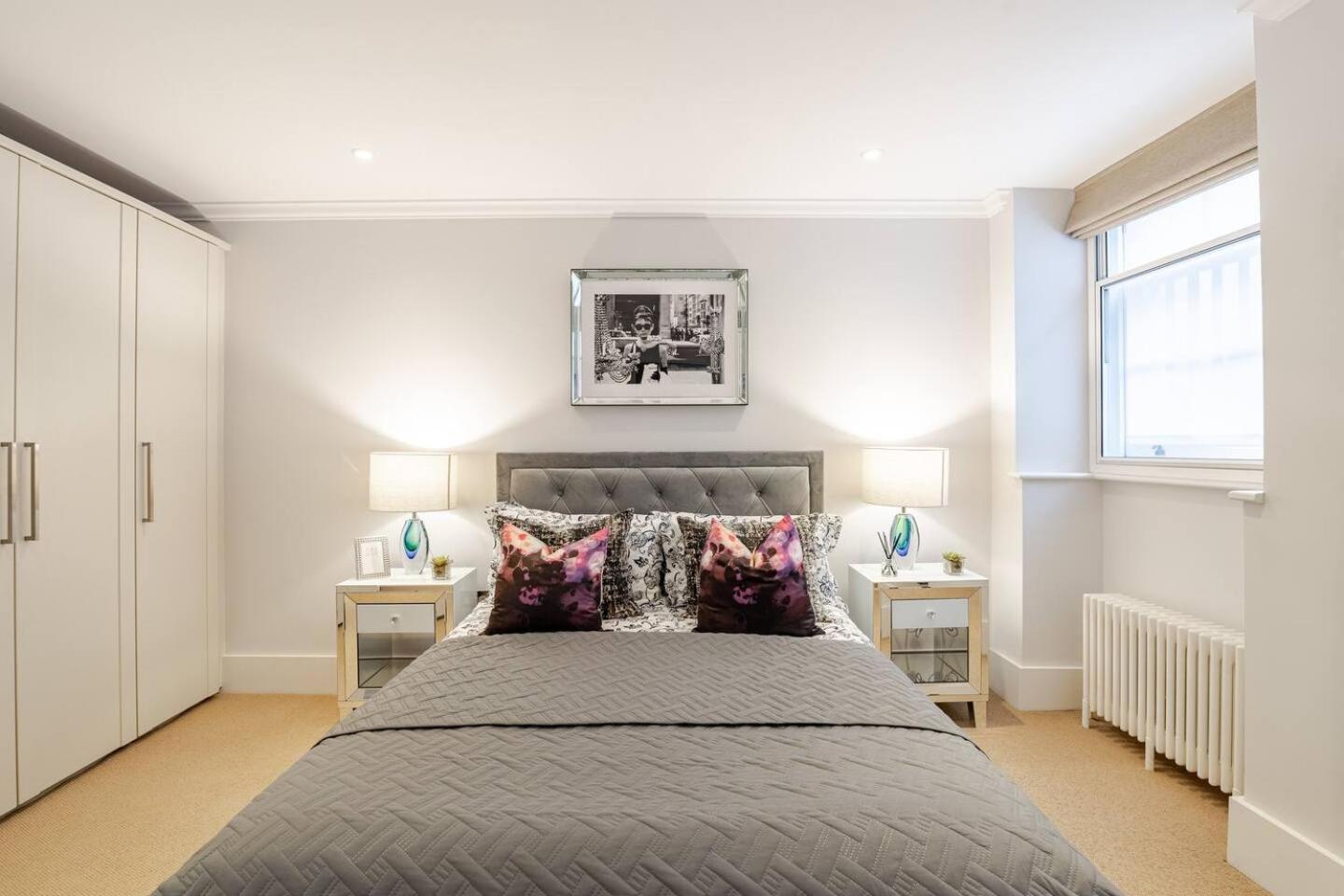 Lavish Designer 3 Bed Near Oxford Street