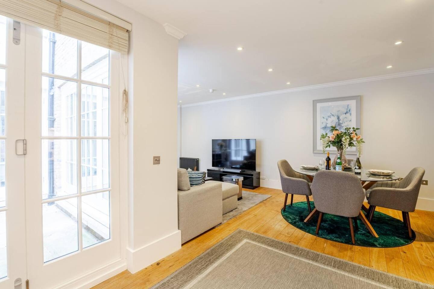 Lavish Designer 3 Bed Near Oxford Street Appartement *