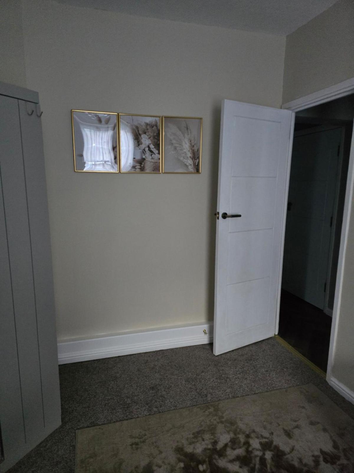 Contemporary & Spacious 1bd - Fireplace With Modern Comforts Apartamento