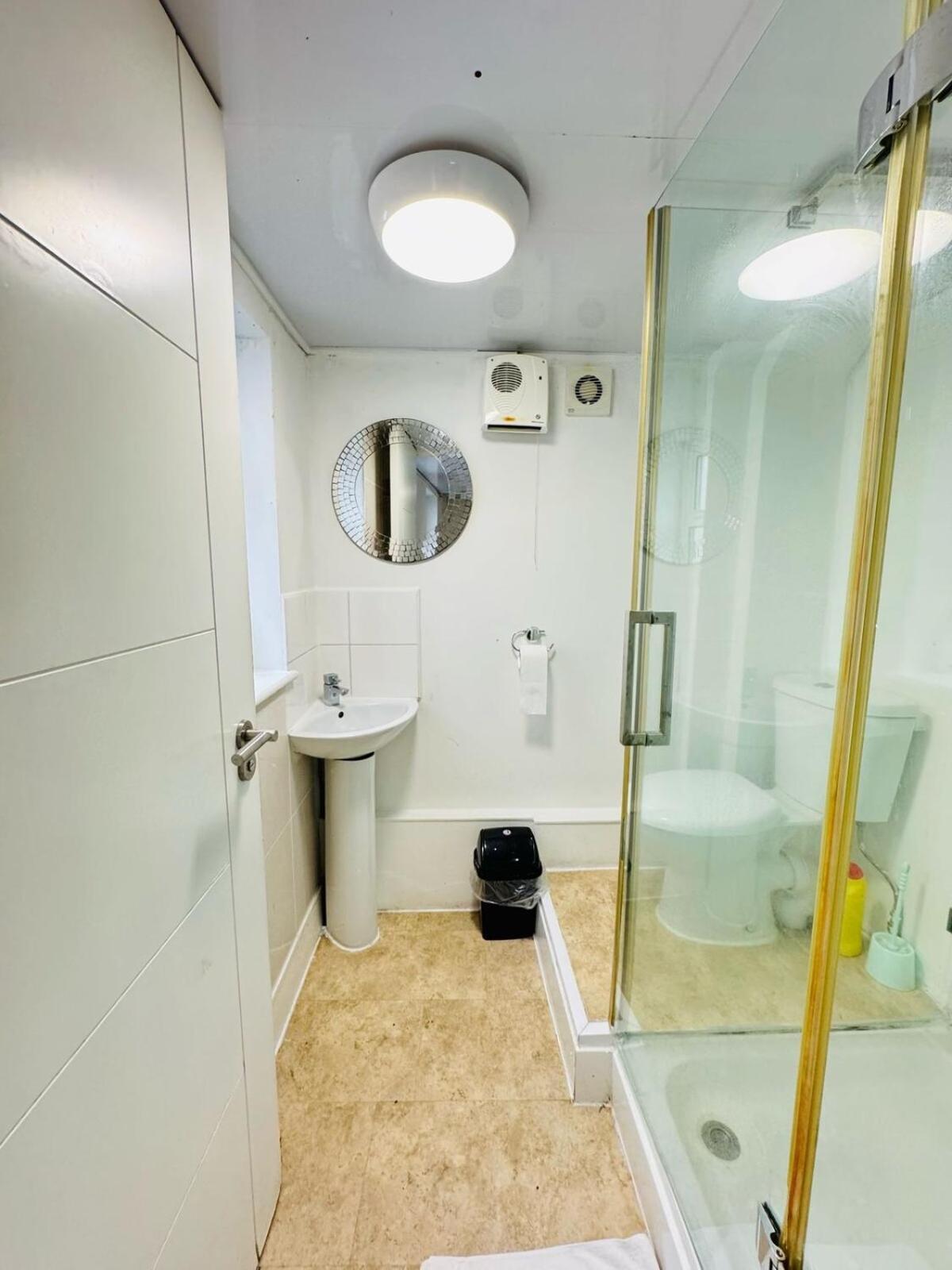 Stunning One Bedroom Flat In A Good Location Appartement