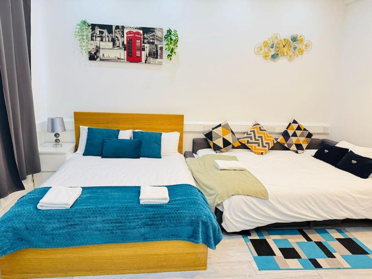 Stunning One Bedroom Flat In A Good Location Appartement *